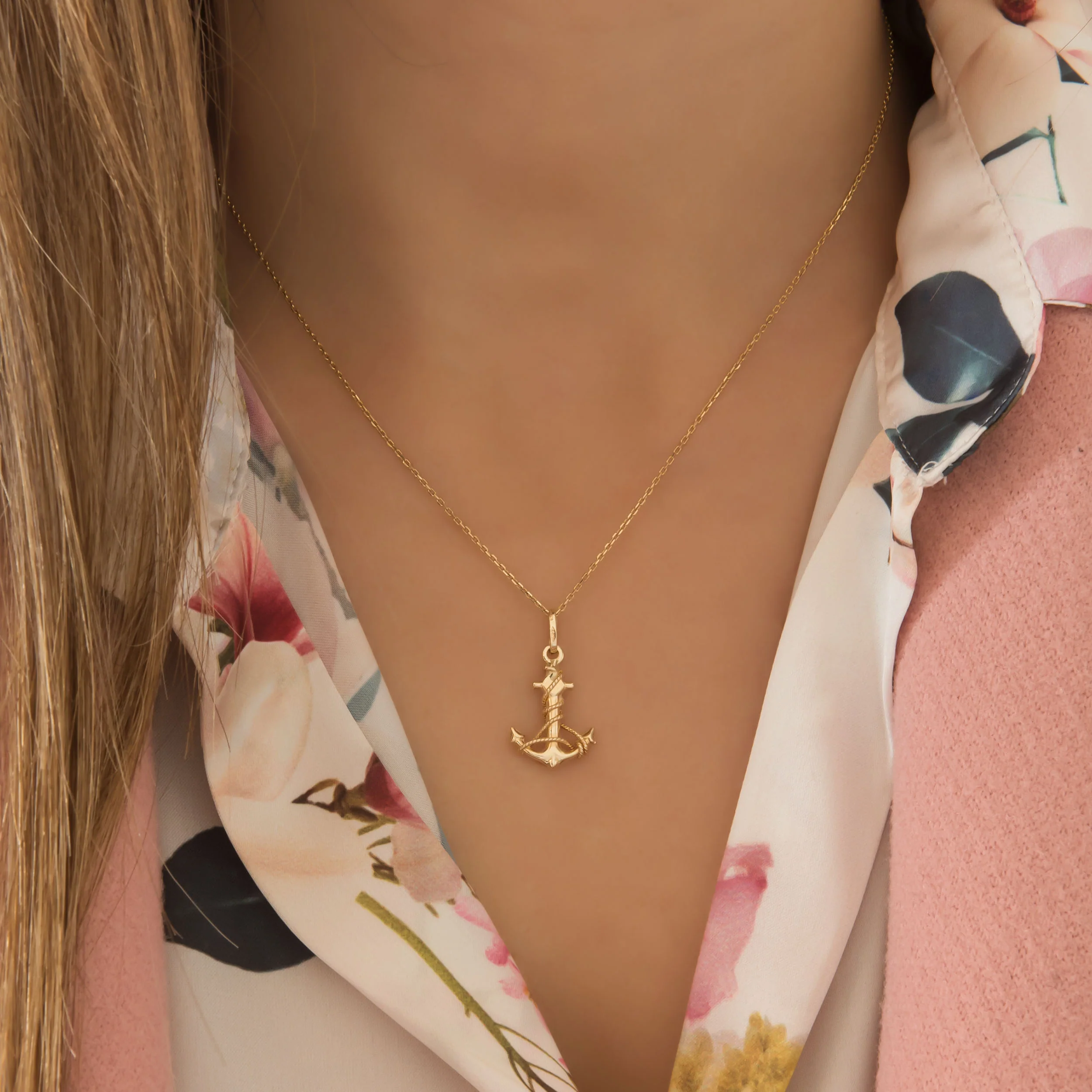 Anchor Pendant Necklace — additional product image 2 from AntEva Crafts