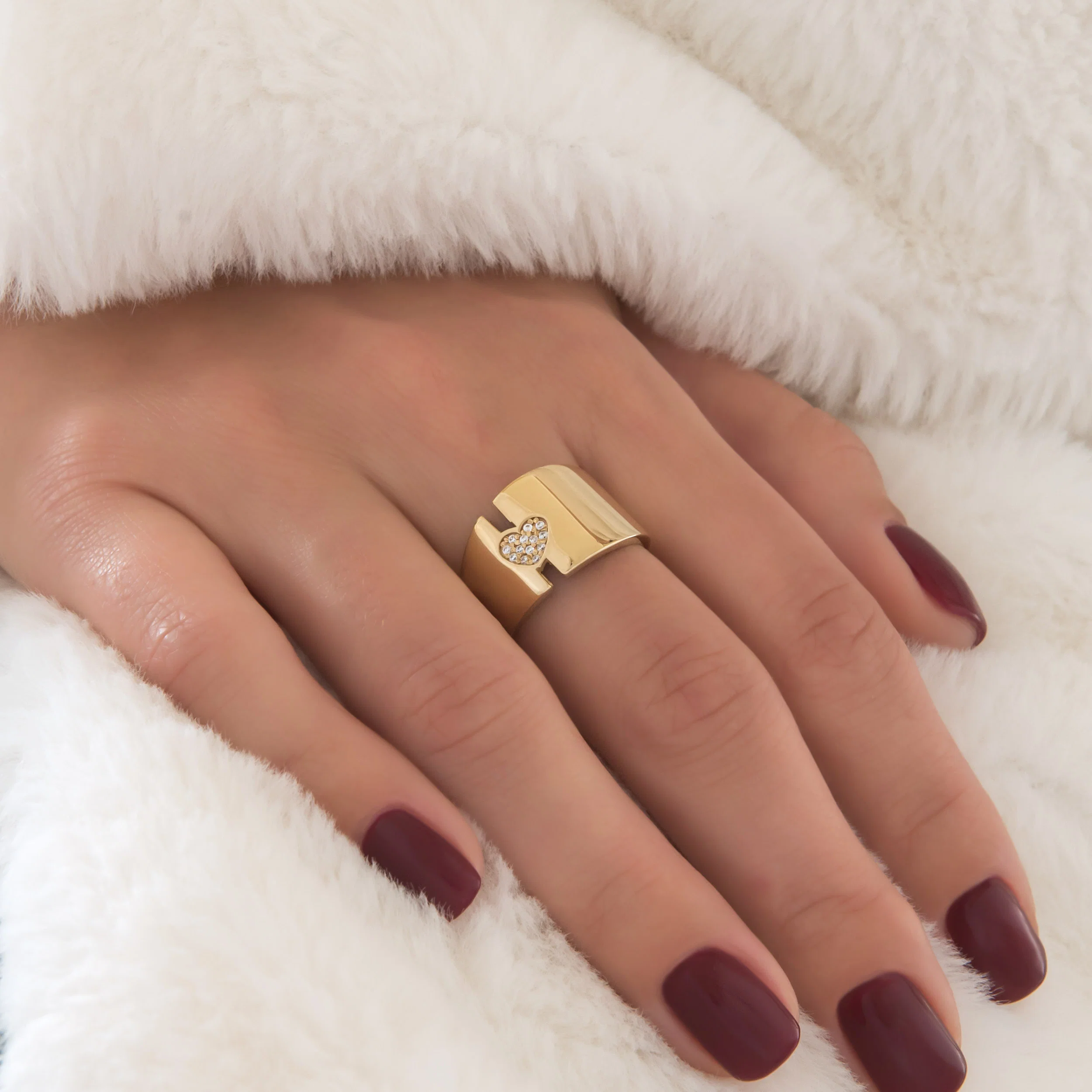 Wide Split Diamond Heart Ring — additional product image 2 from AntEva Crafts