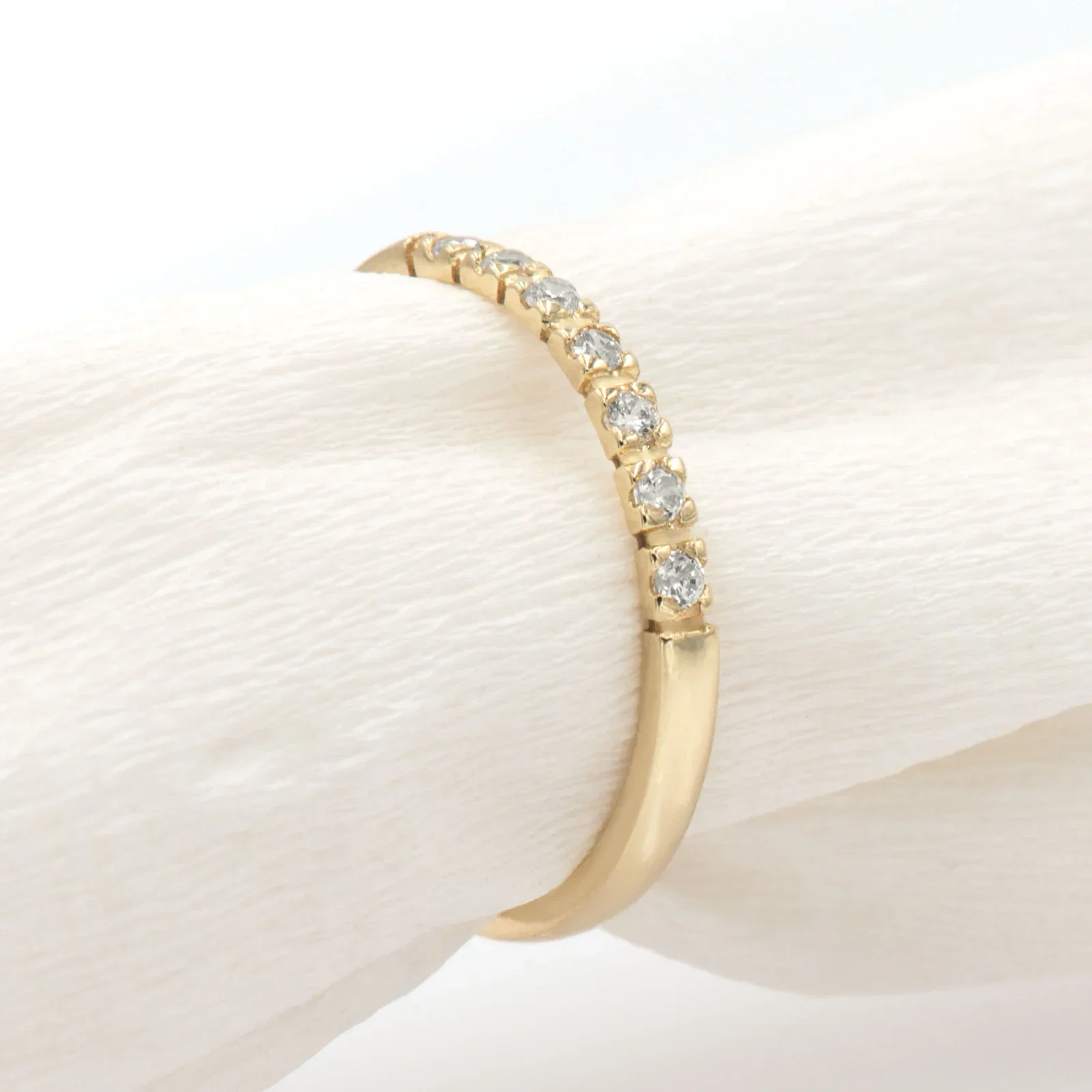 Diamond Wedding Ring 2 mm — additional product image 5 from AntEva Crafts