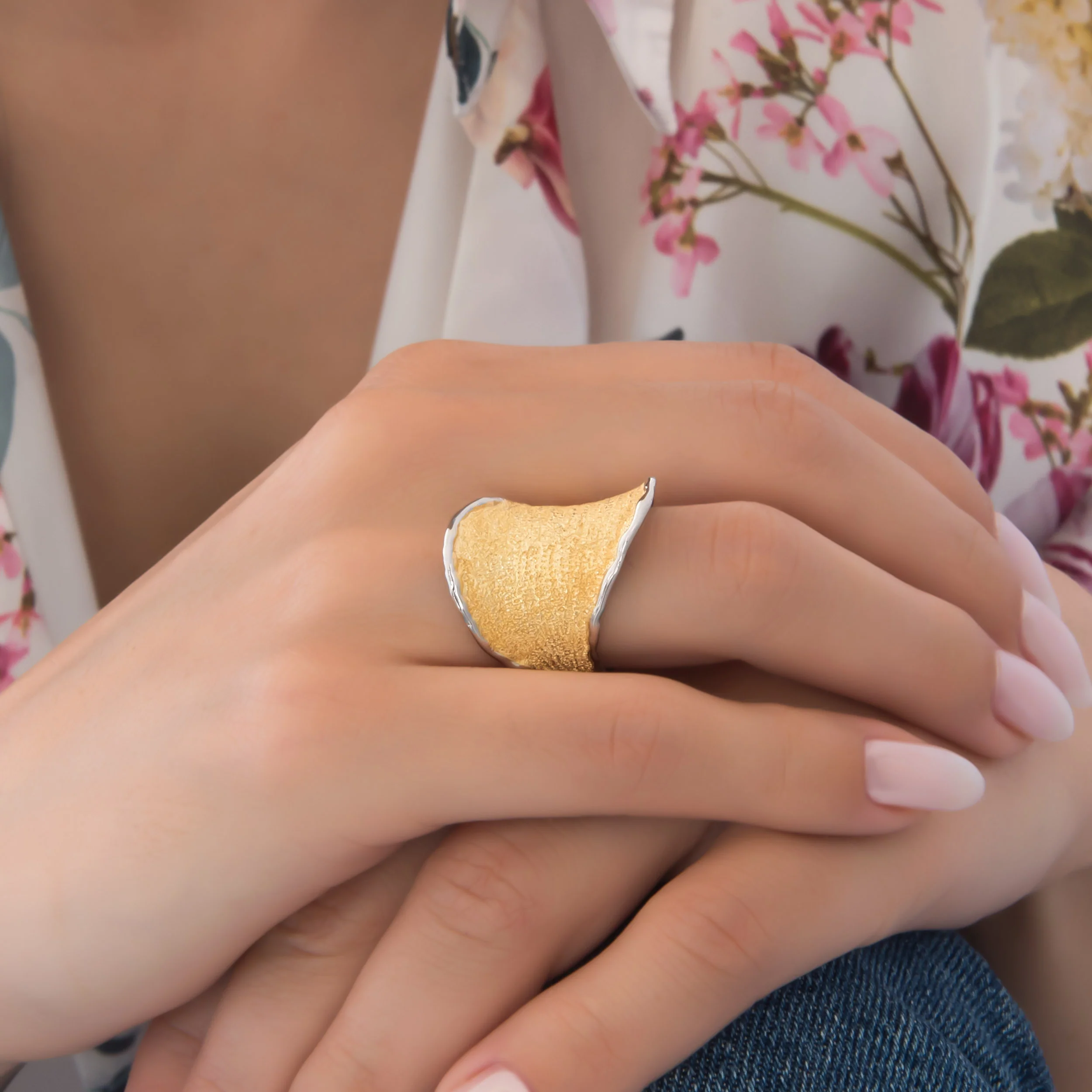 Unique Two-Tone Textured Ring — additional product image 2 from AntEva Crafts