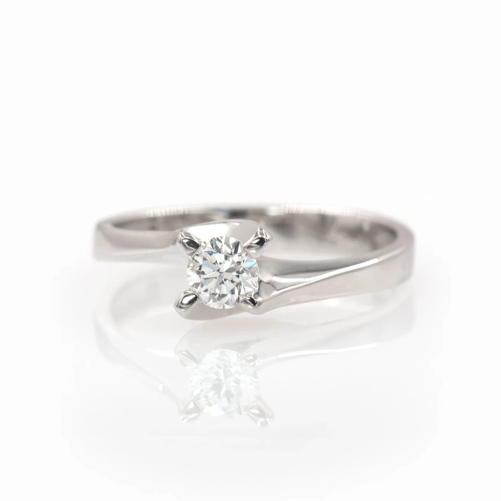 Diamond Solitaire Twisted Ring — additional product image 3 from AntEva Crafts