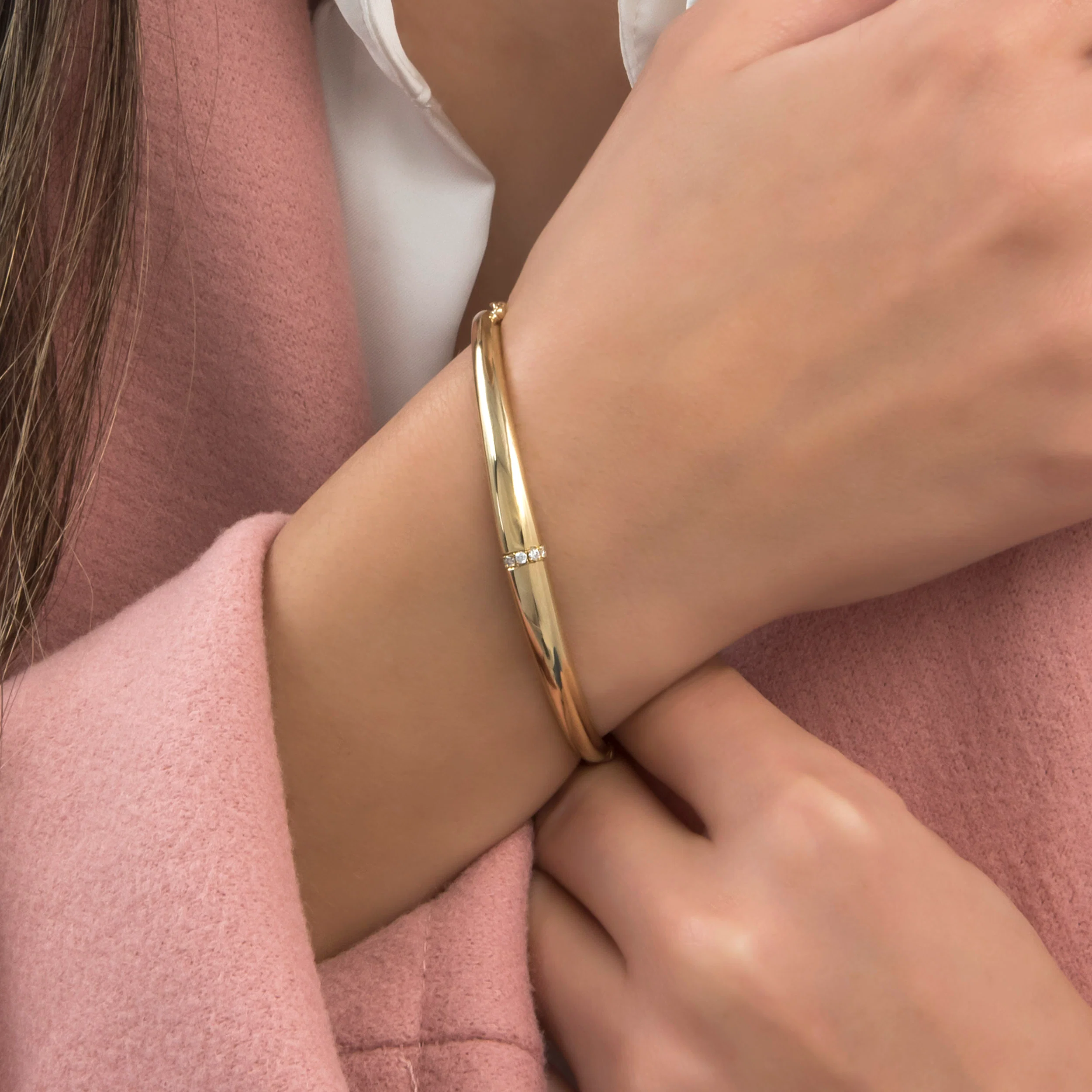 Oval Bangle with 5 Diamonds — additional product image 2 from AntEva Crafts