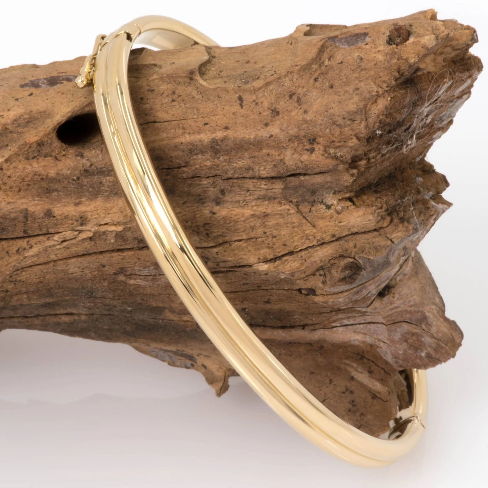 Hinged Ribbed Bangle — additional product image 8 from AntEva Crafts