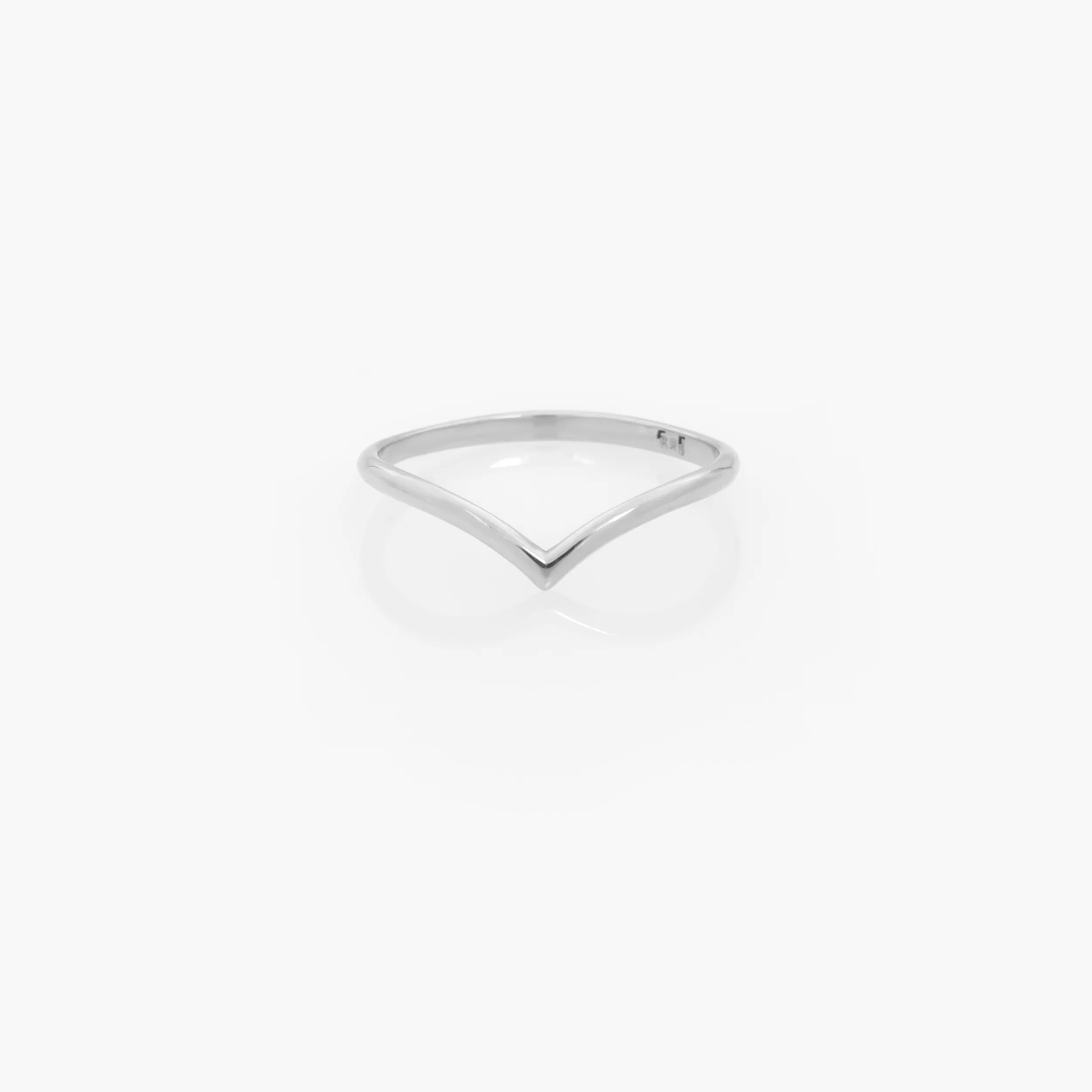 Dainty V-Shaped Ring — additional product image 4 from AntEva Crafts