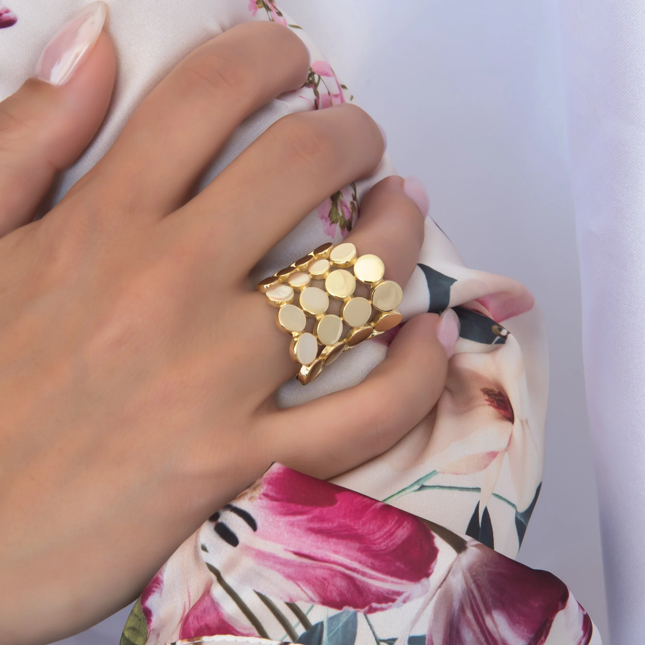 Wide Statement Ring with Circle Design — additional product image 4 from AntEva Crafts