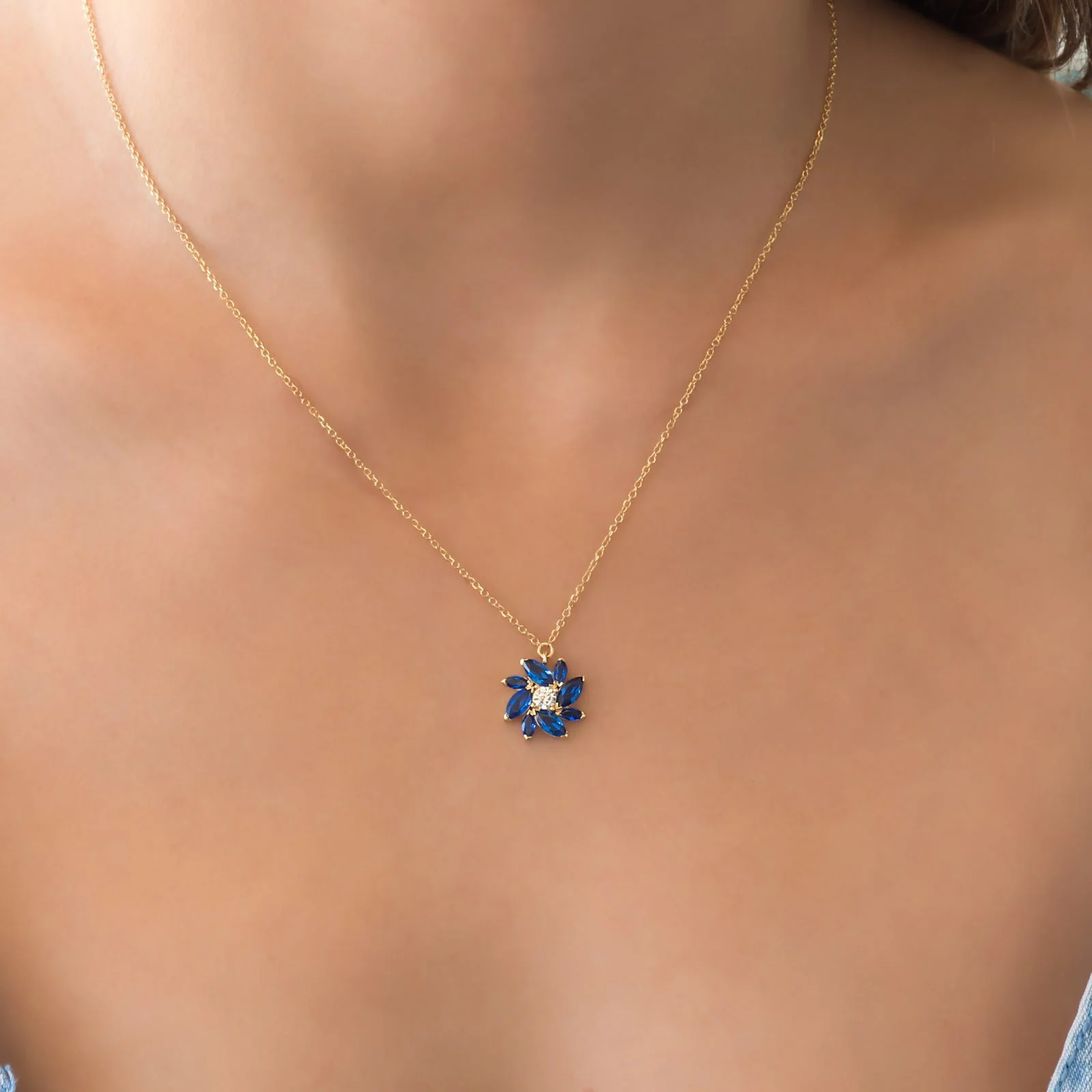 Flower Gemstone Necklace — additional product image 6 from AntEva Crafts