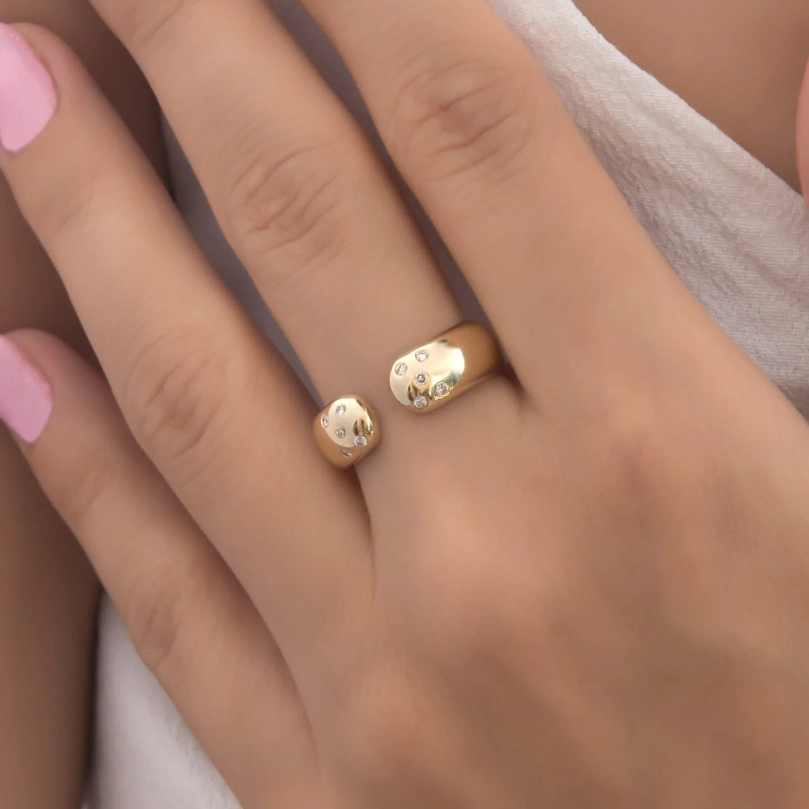 Open Diamond Ring with 10 Diamonds — additional product image 4 from AntEva Crafts