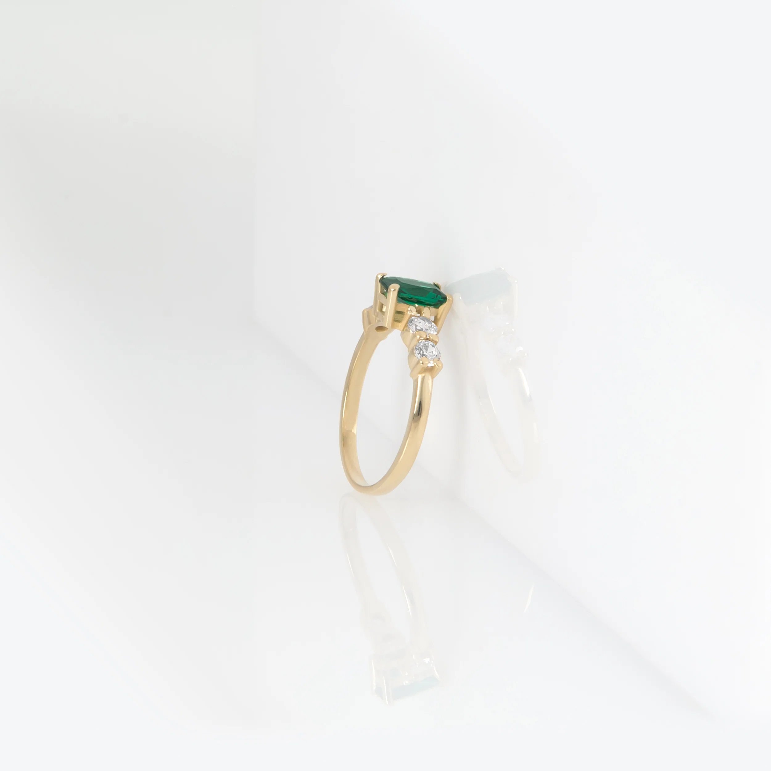 Emerald Cut Ring with 2 Side Gems — additional product image 3 from AntEva Crafts
