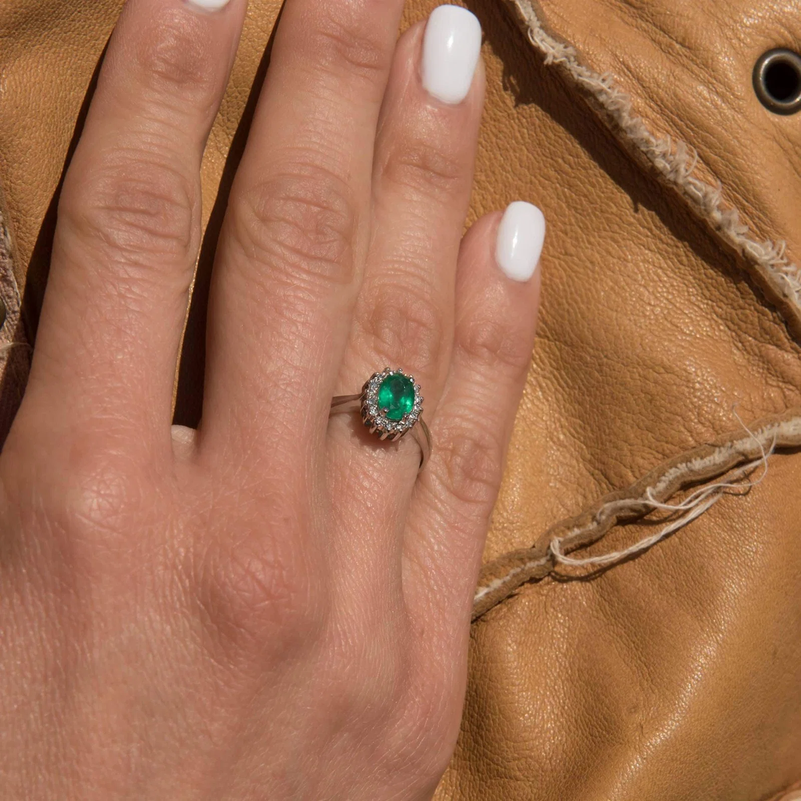 Diamond Emerald Ring — additional product image 6 from AntEva Crafts