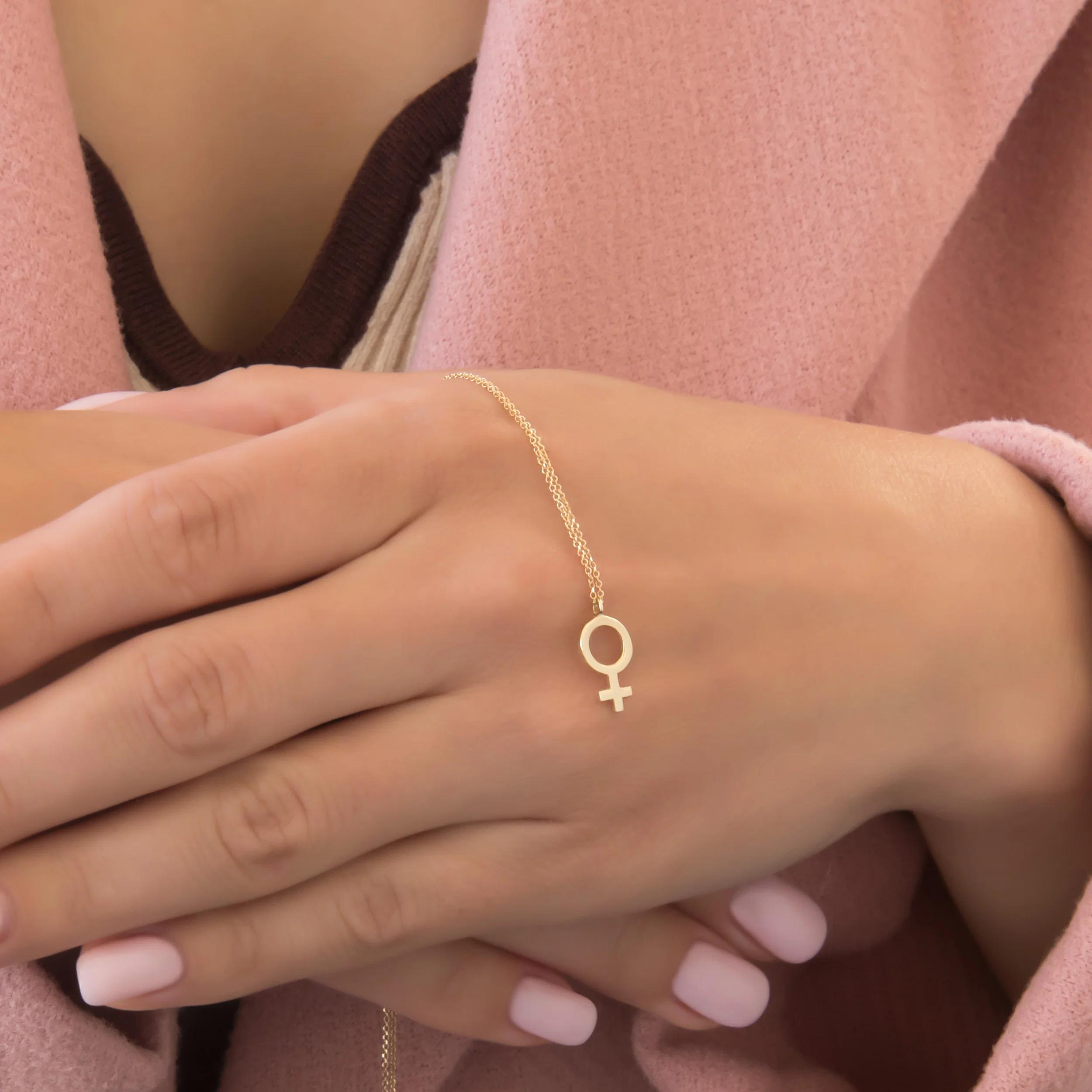Venus Symbol Necklace — additional product image 3 from AntEva Crafts