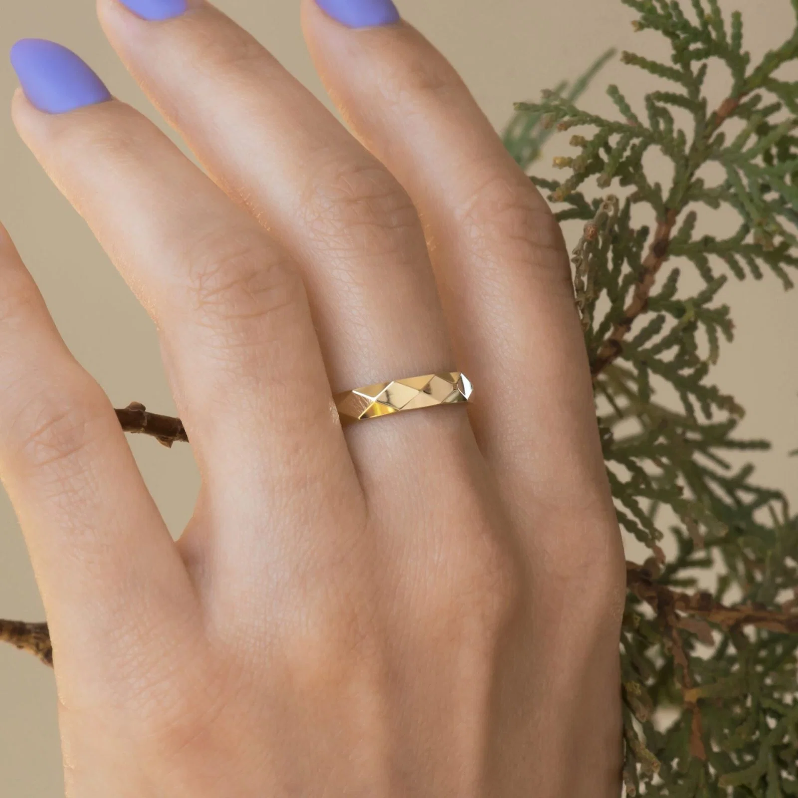 Diamond Cut Band 3.8mm — additional product image 6 from AntEva Crafts