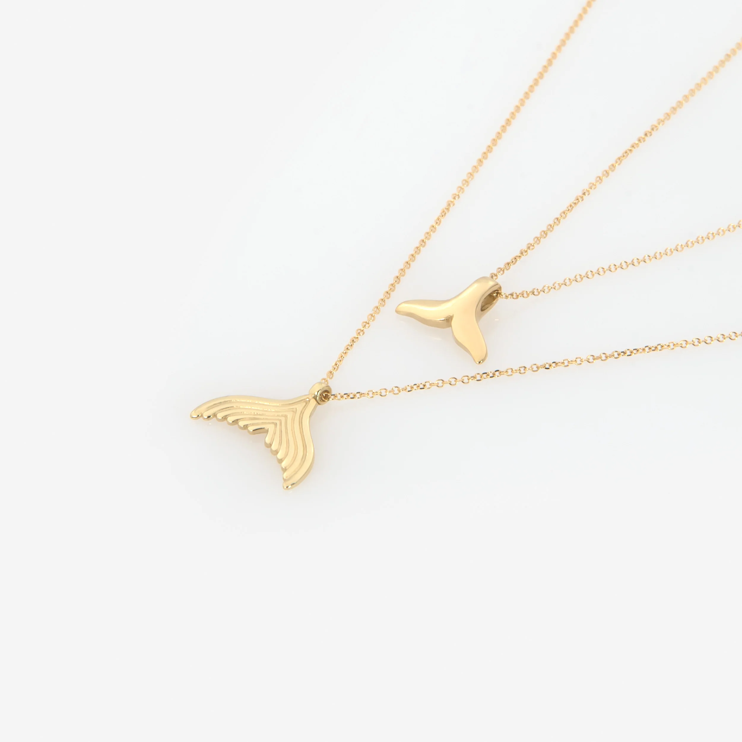 Gold Mermaid Tail Necklace — additional product image 7 from AntEva Crafts