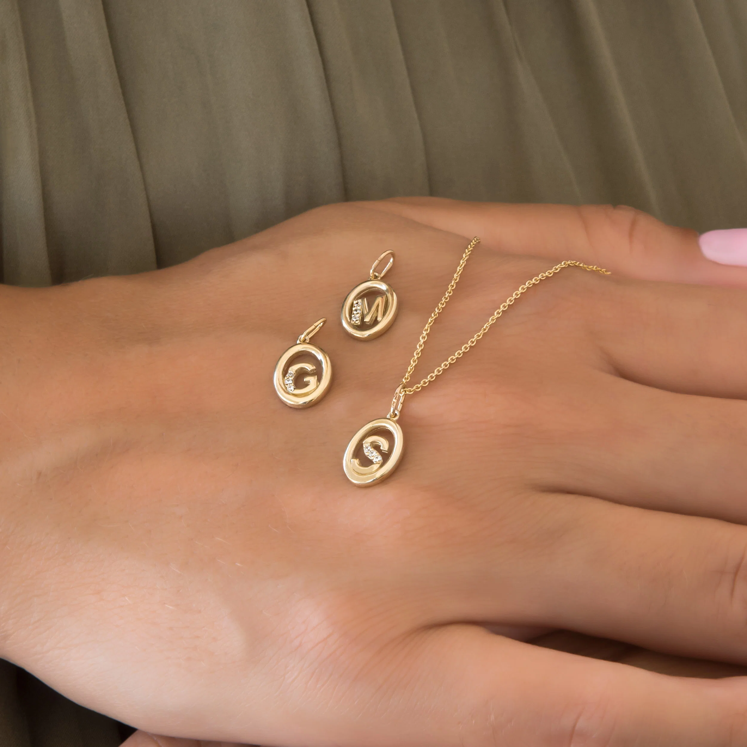 Personalized Oval Monogram Charm Necklace — additional product image 7 from AntEva Crafts