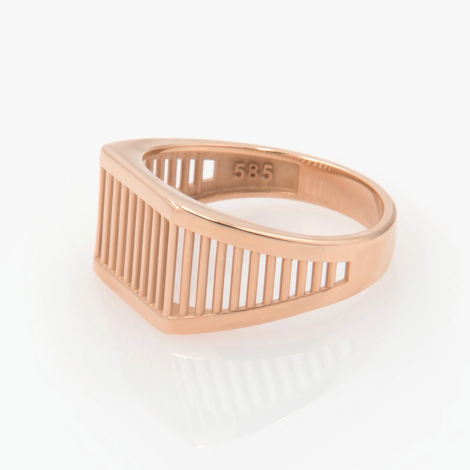 Ribbed Chunky Ring — additional product image 7 from AntEva Crafts
