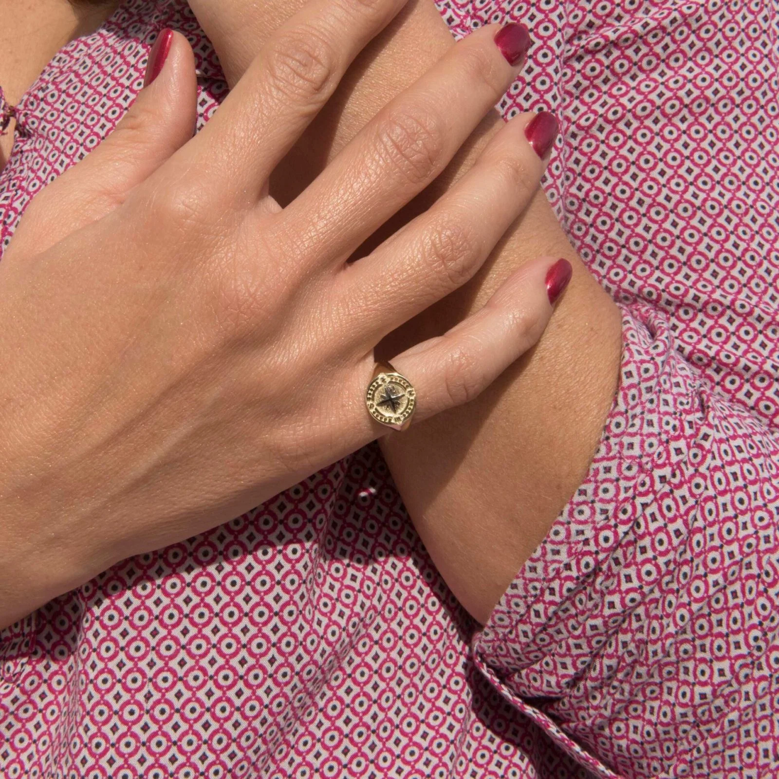 Compass Signet Ring — additional product image 4 from AntEva Crafts