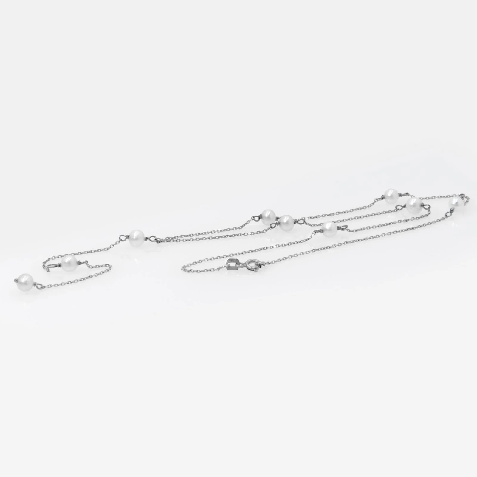 Pearl Lariat Necklace — additional product image 3 from AntEva Crafts
