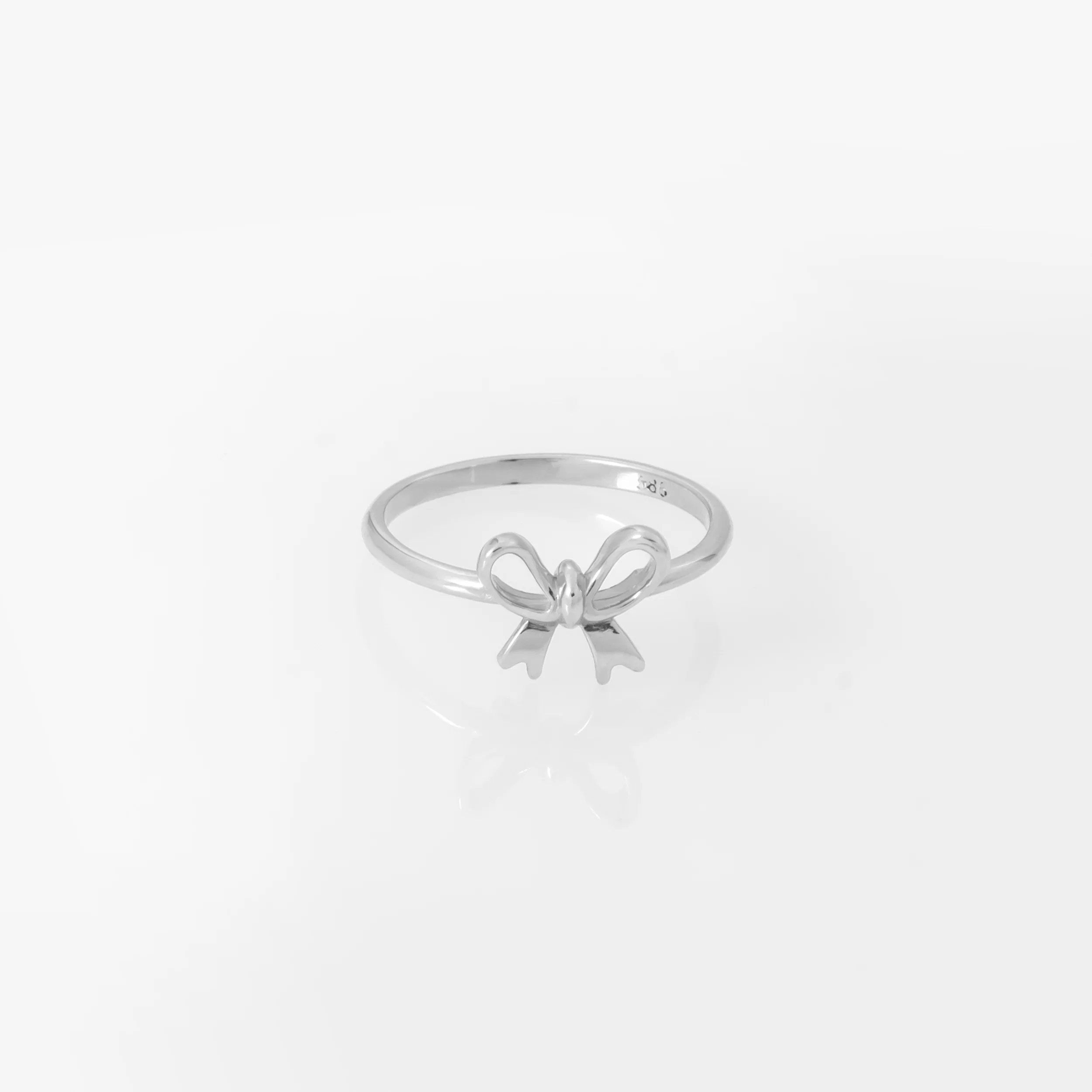 Delicate Bow Ring — additional product image 5 from AntEva Crafts