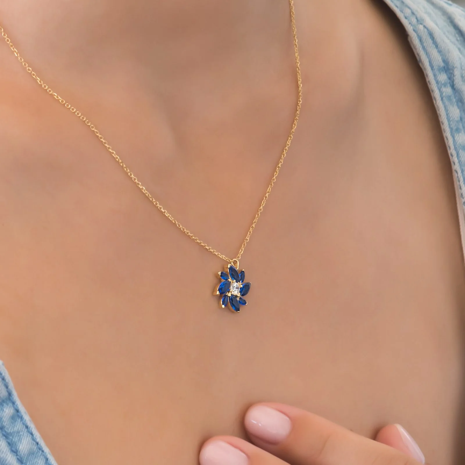 Flower Gemstone Necklace — additional product image 5 from AntEva Crafts