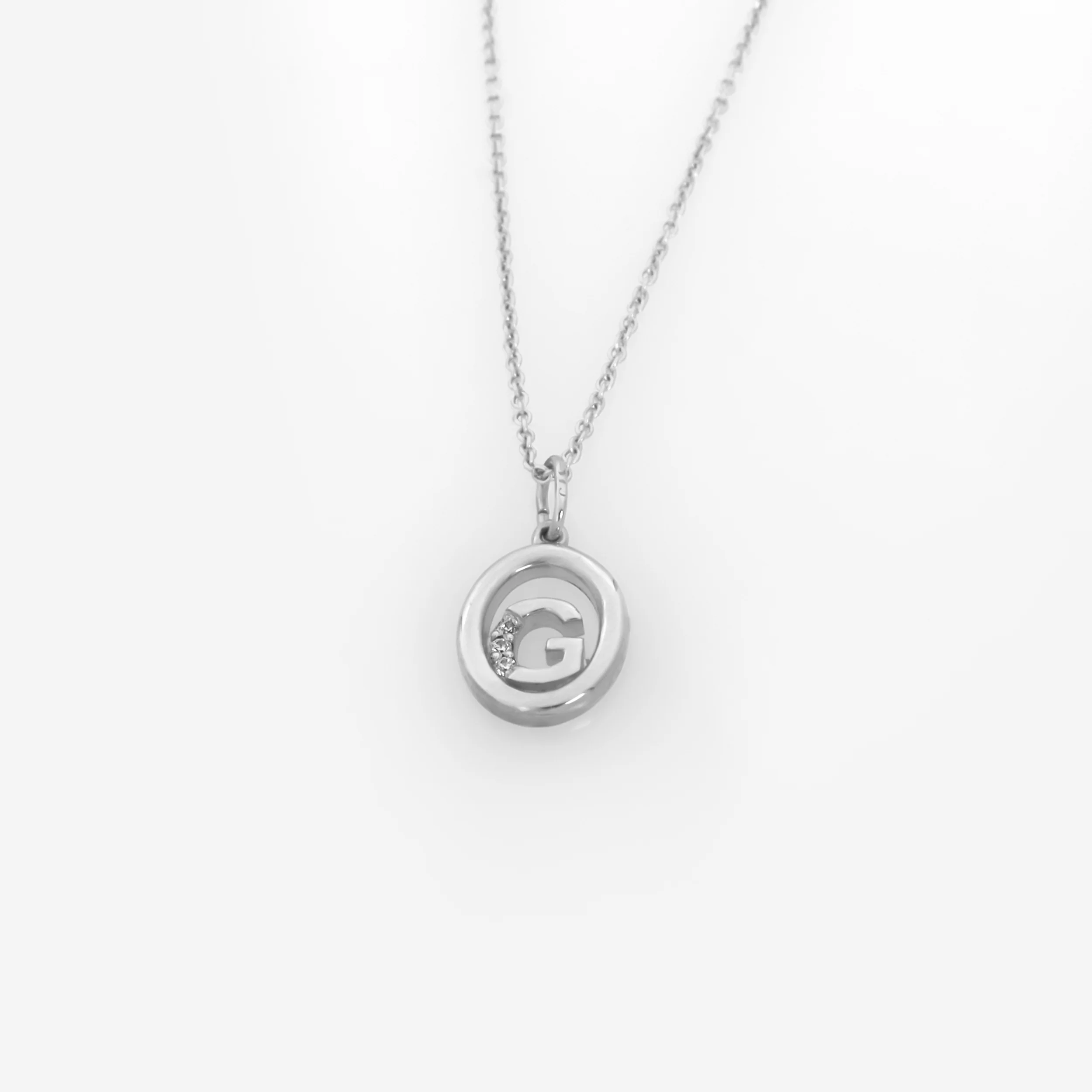 Personalized Oval Monogram Charm Necklace — additional product image 5 from AntEva Crafts