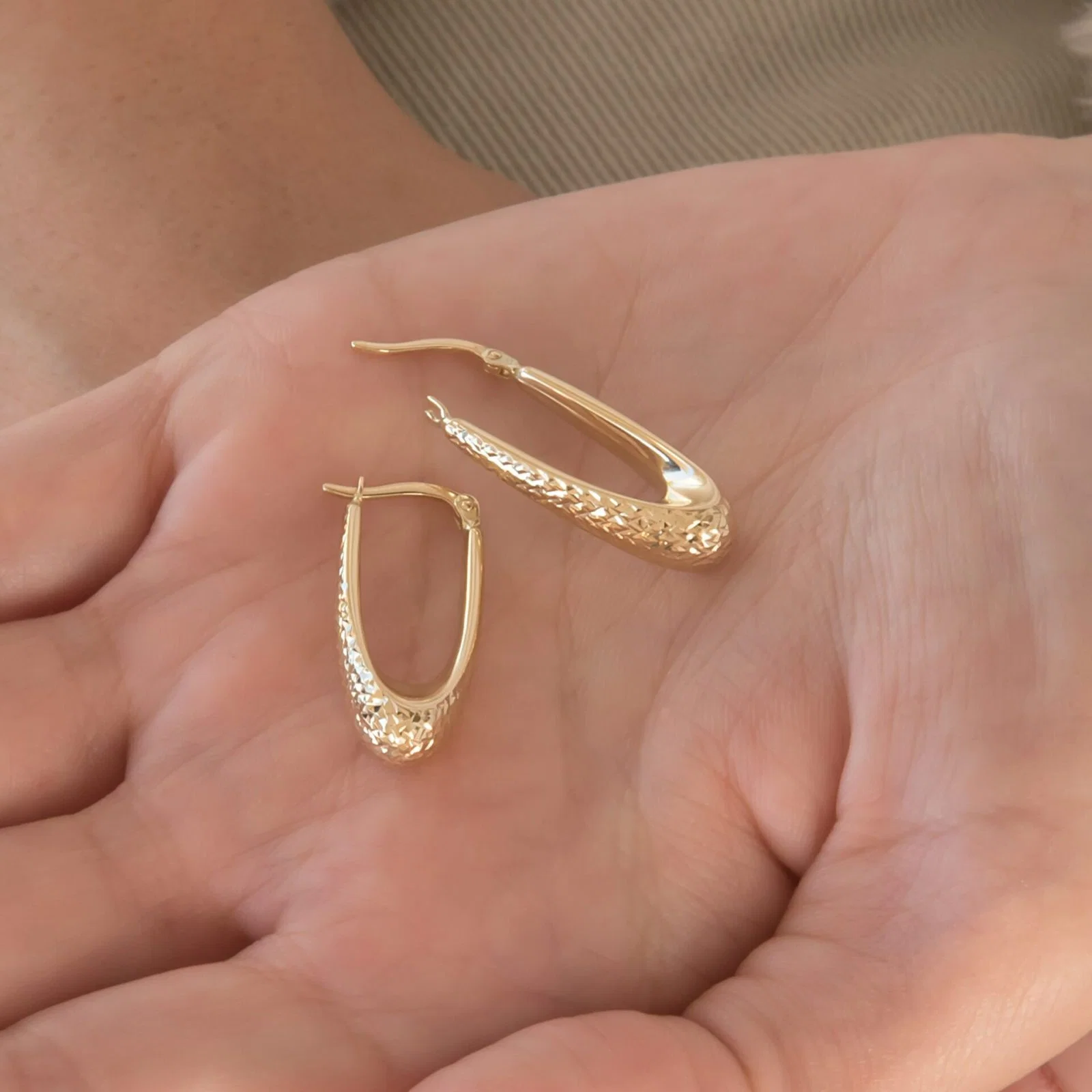 Diamond Cut Oval Hoop Earrings — additional product image 6 from AntEva Crafts