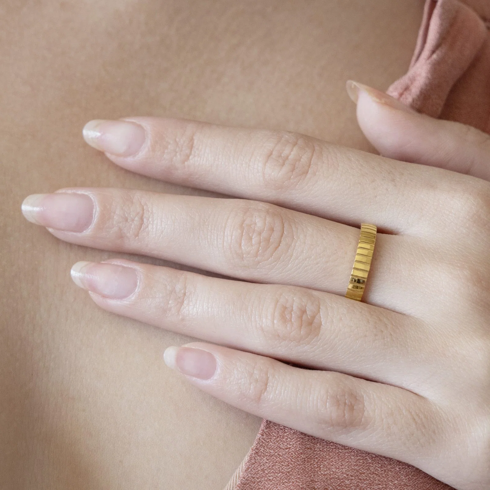 Gold Ribbed Wedding Ring 3.5mm — additional product image 2 from AntEva Crafts