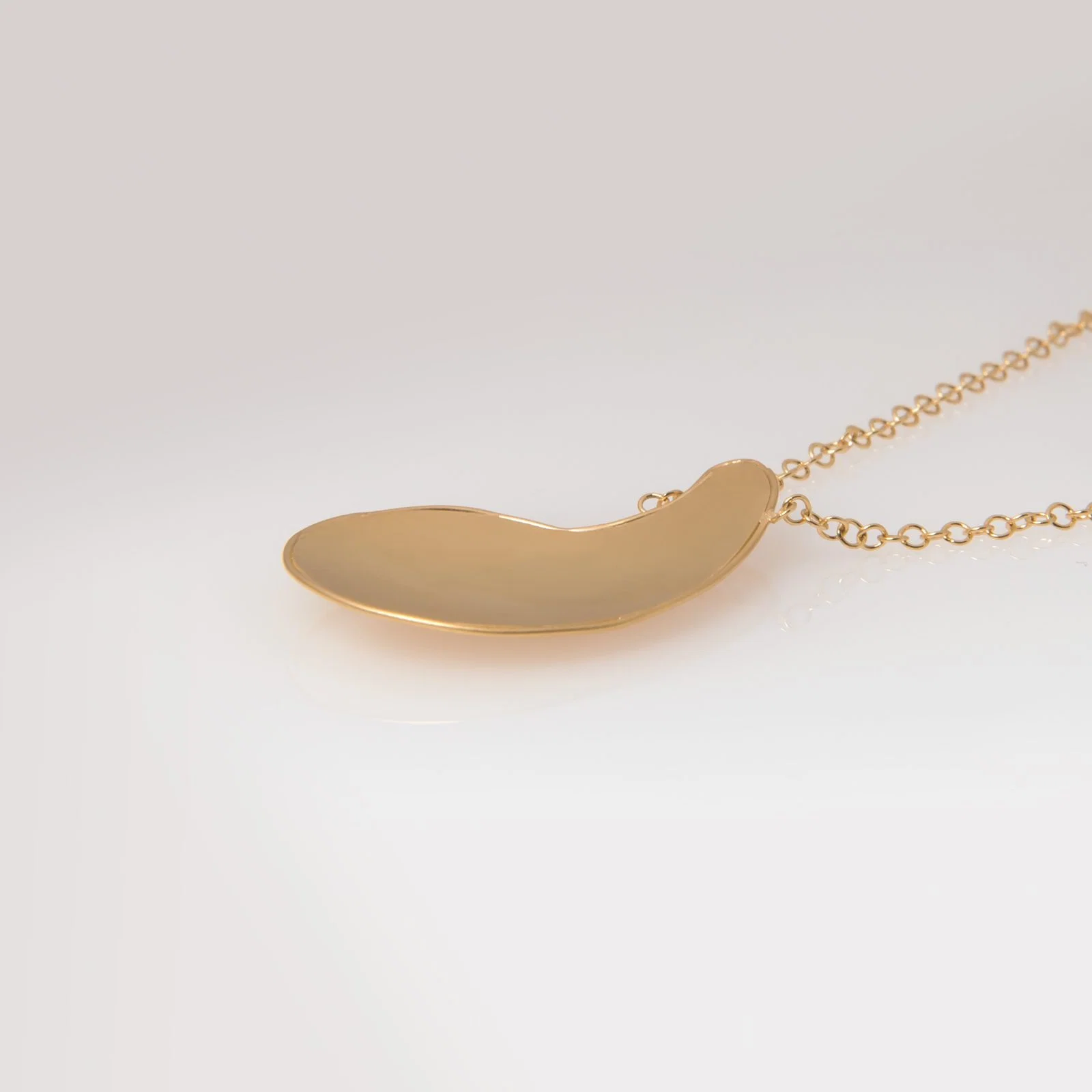 Kendall Disc Necklace — additional product image 7 from AntEva Crafts