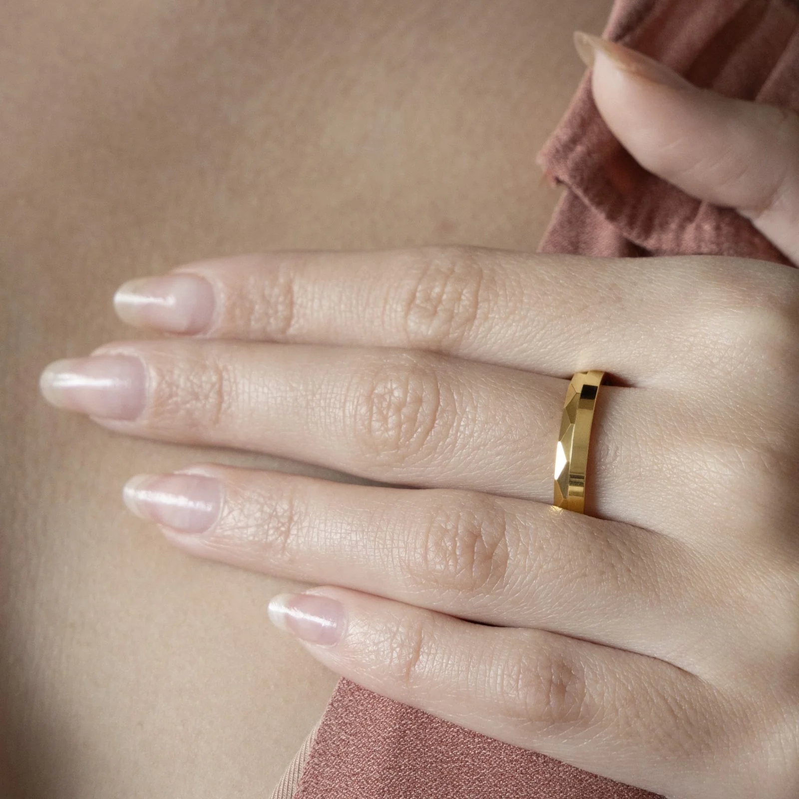 Unique Wedding Band — additional product image 2 from AntEva Crafts