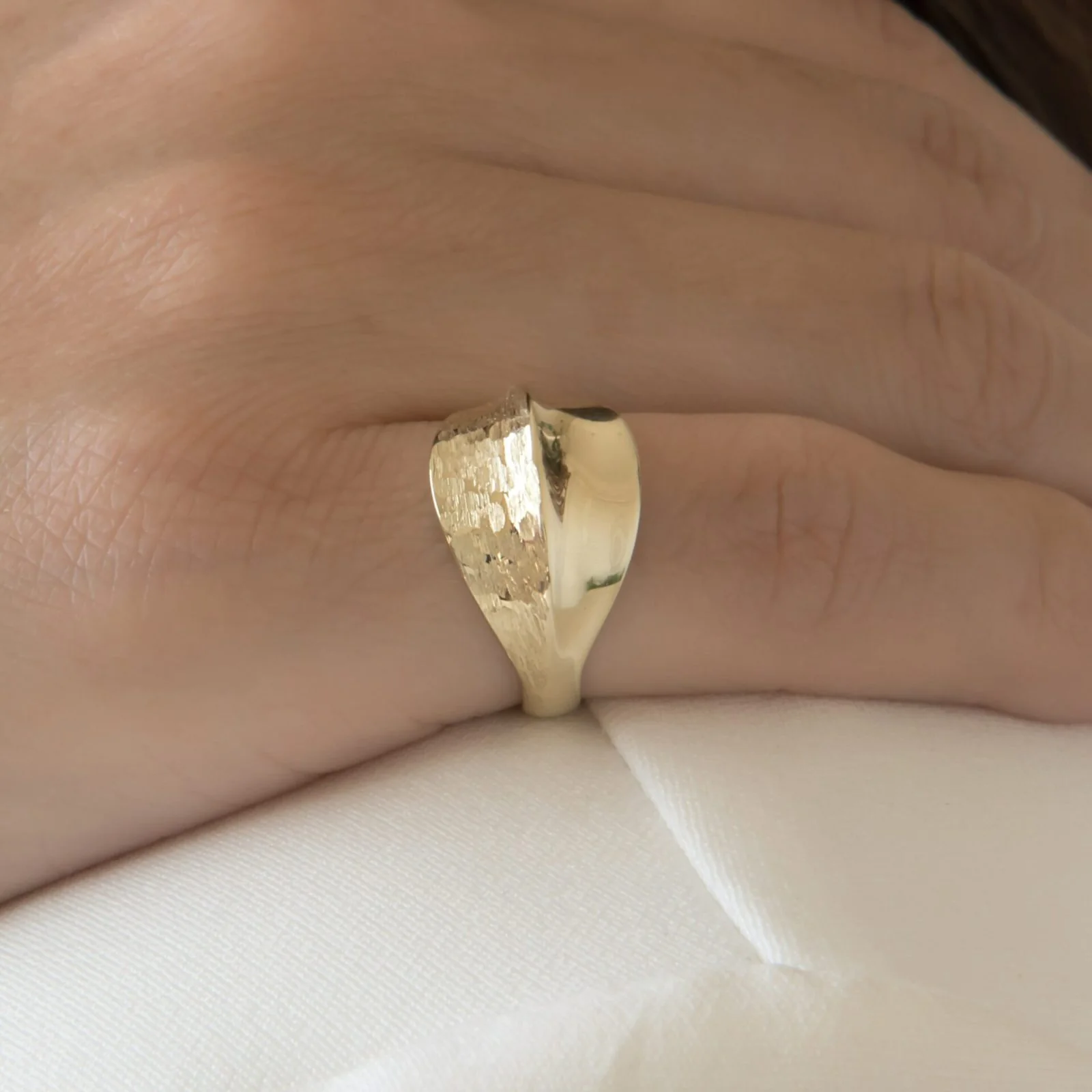 Signet Ring — additional product image 4 from AntEva Crafts