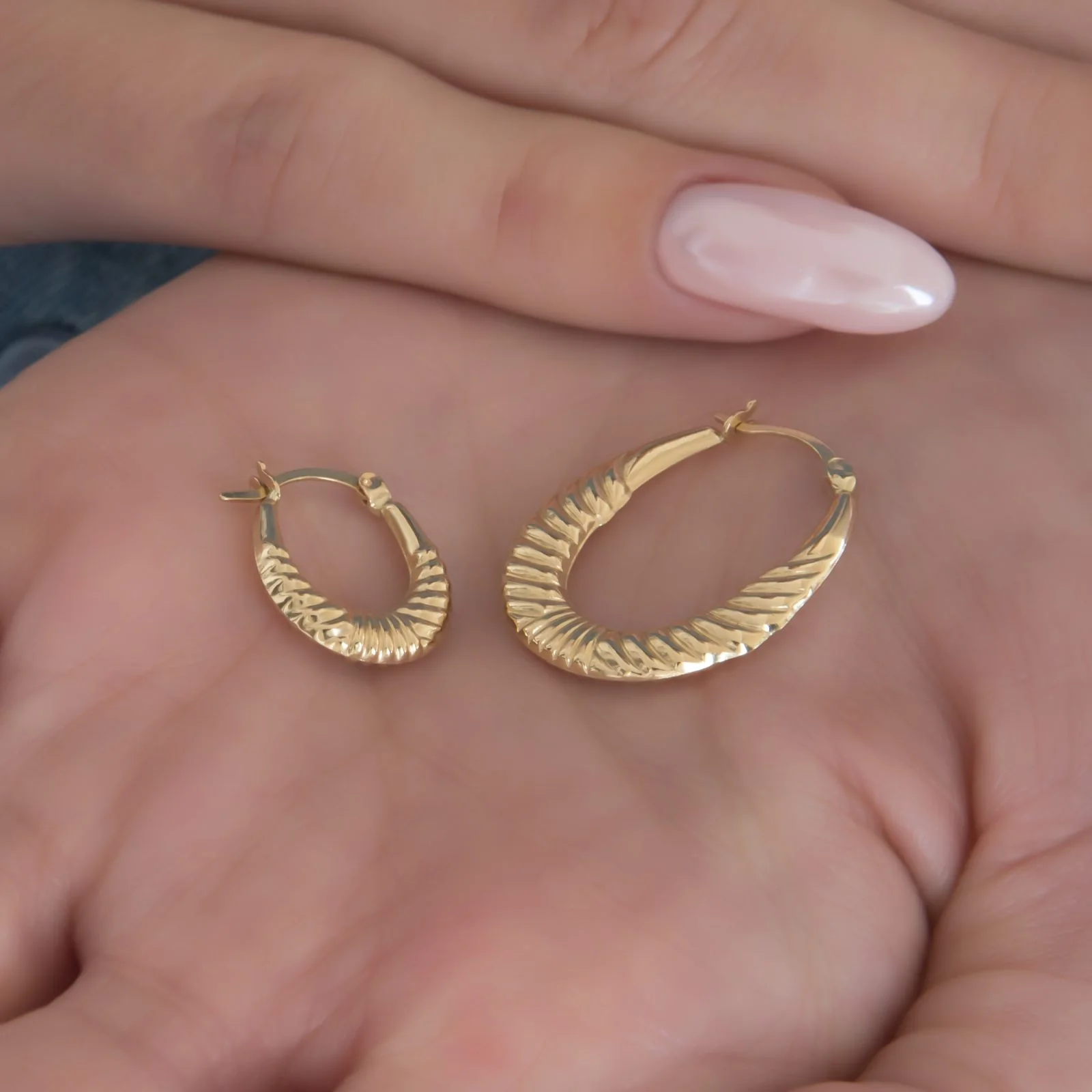Ribbed Hoop Gold Earrings — additional product image 9 from AntEva Crafts