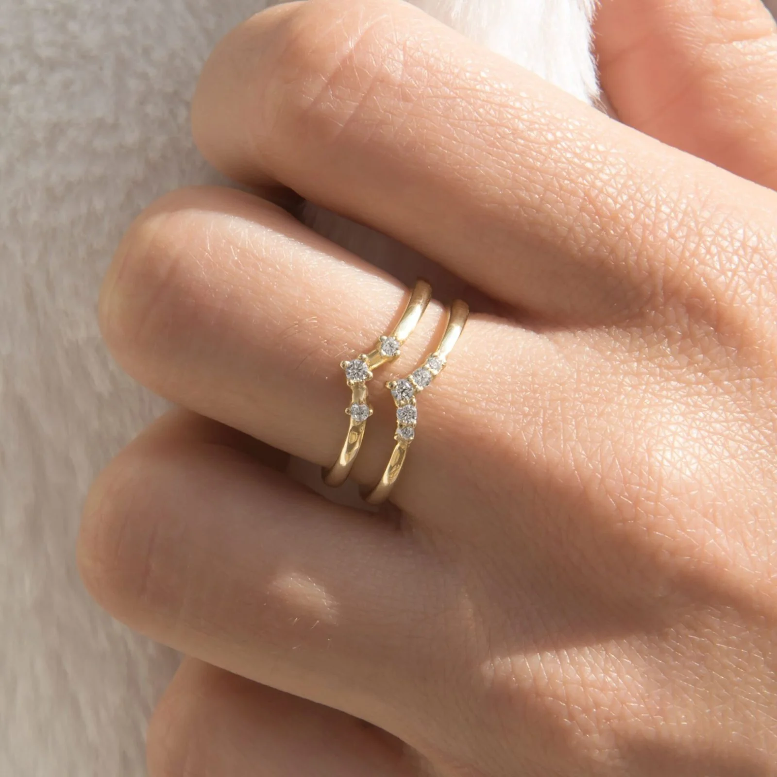 Diamond V Ring — additional product image 4 from AntEva Crafts