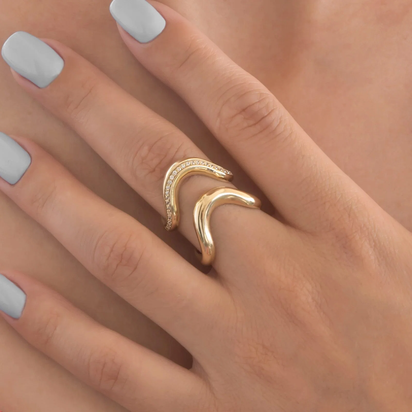 Wavy Diamond Ring — additional product image 4 from AntEva Crafts