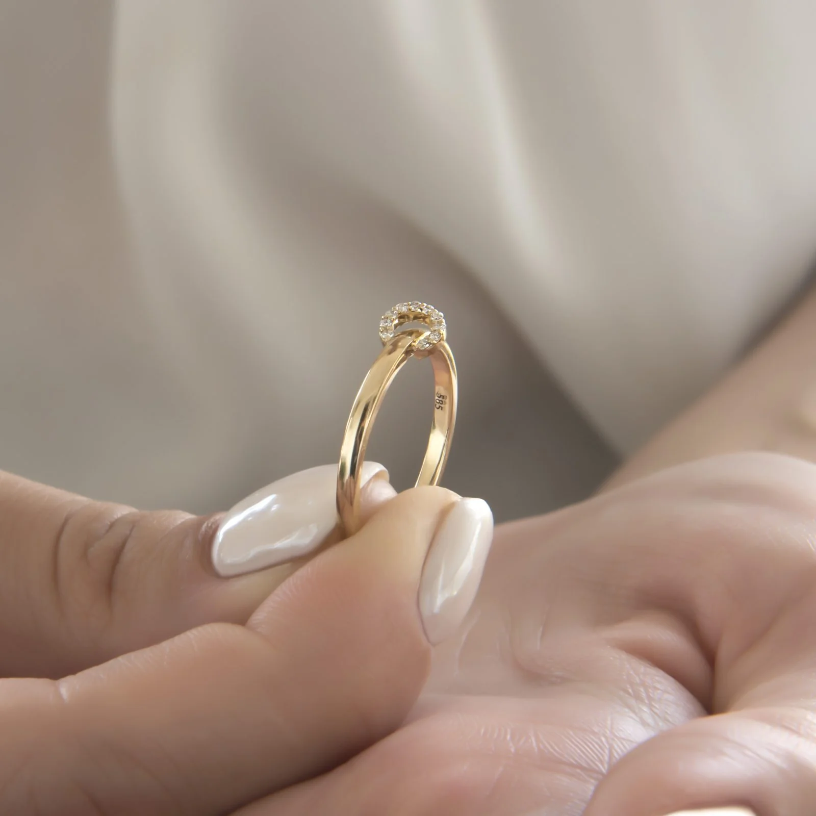 Circle Charm Ring — additional product image 7 from AntEva Crafts
