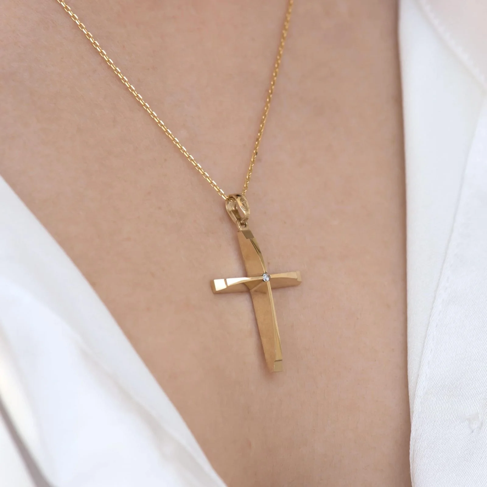 Diamond Cross 3D Pendant — additional product image 2 from AntEva Crafts
