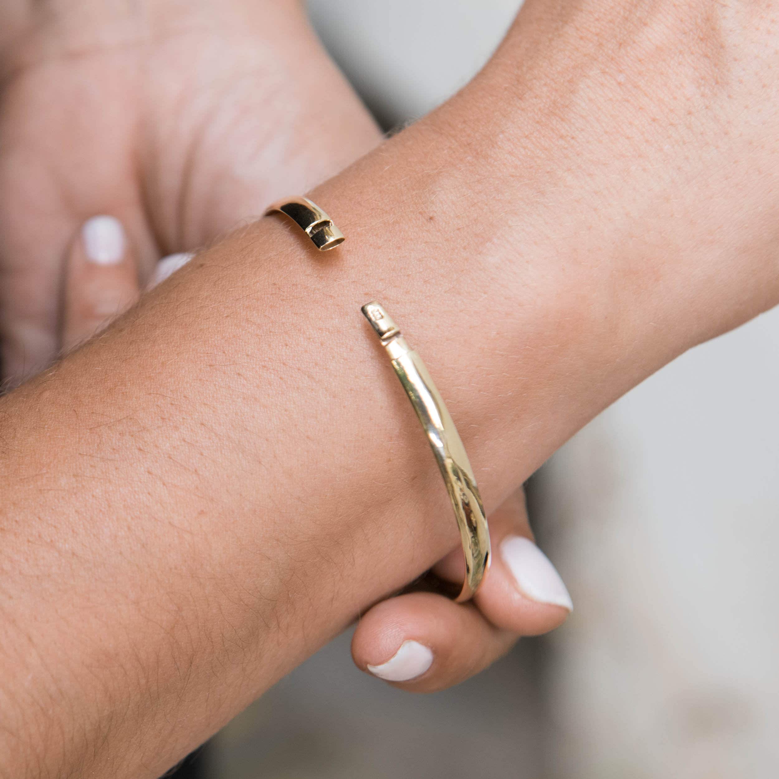 Classic Gold Oval Bangle — additional product image 3 from AntEva Crafts