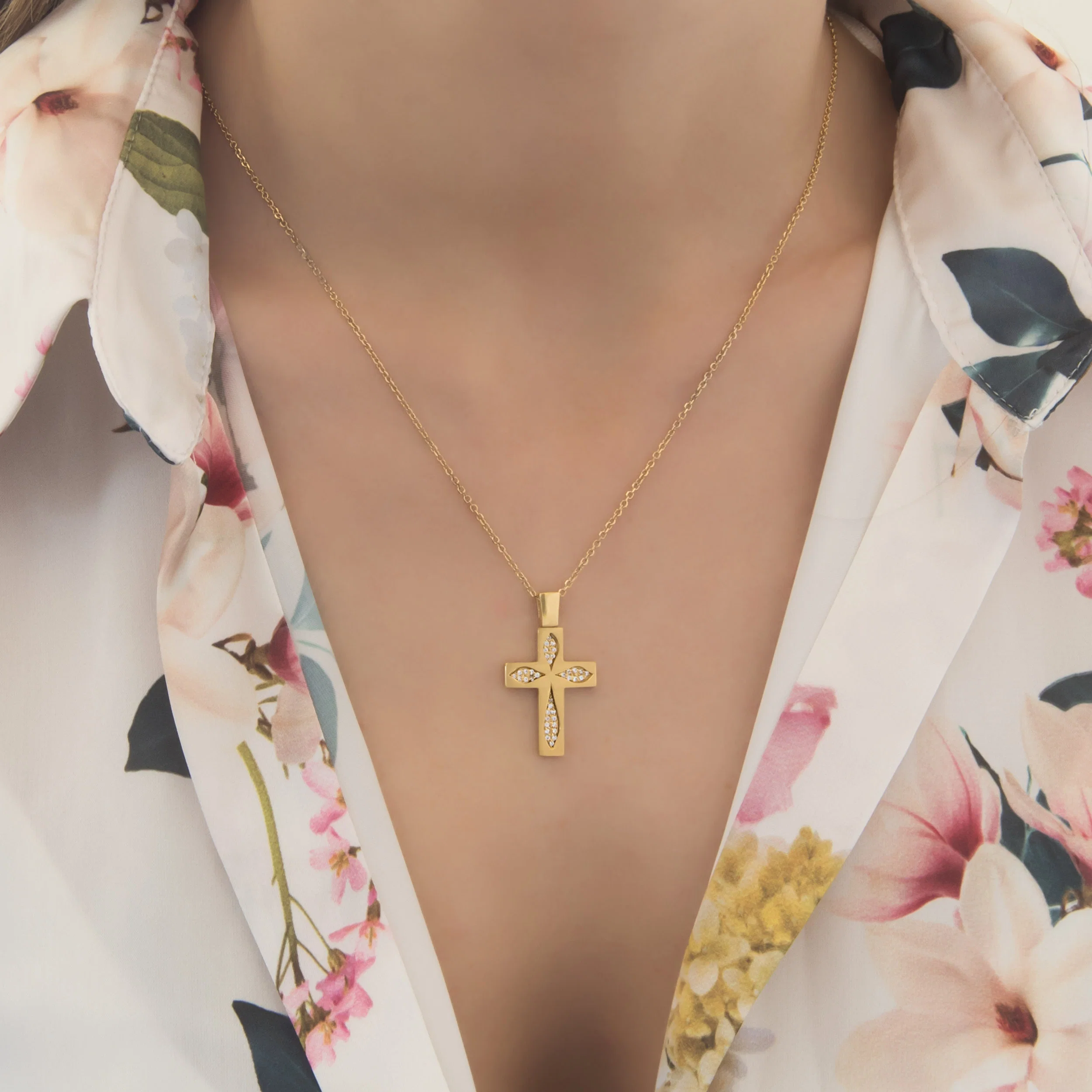Feminine Sparkle Cross — additional product image 2 from AntEva Crafts