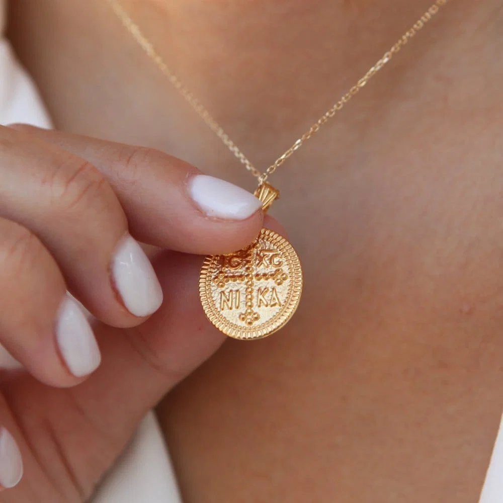 Christian Oval Cross Necklace — additional product image 6 from AntEva Crafts