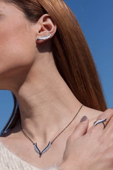 Silver Angel Wings Necklace — additional product image 2 from AntEva Crafts