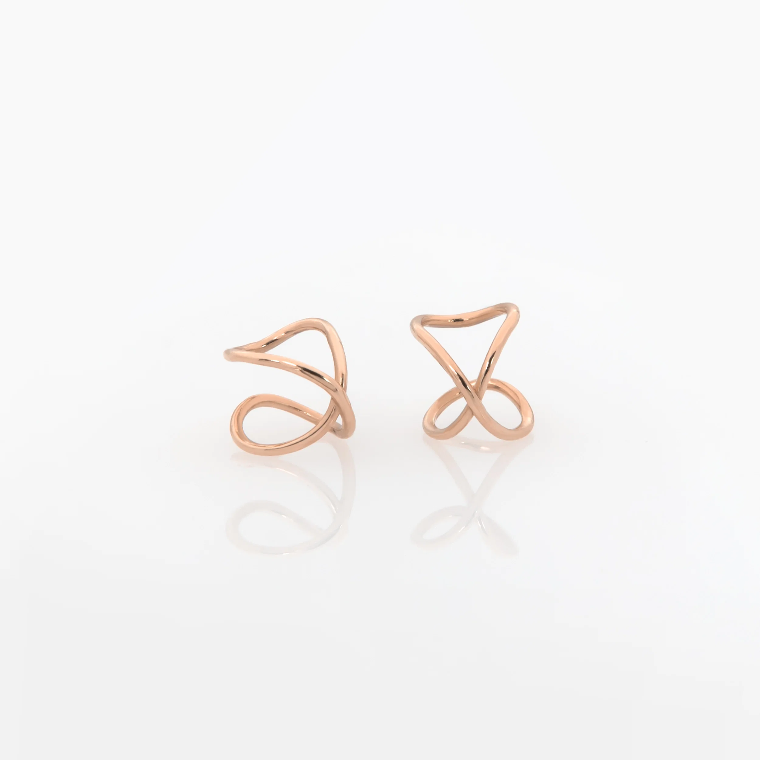 Minimal Gold Ear Cuff — additional product image 5 from AntEva Crafts