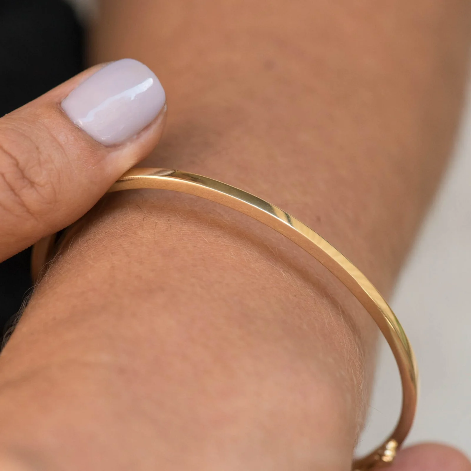 Plain Oval Hinged Bangle — additional product image 4 from AntEva Crafts