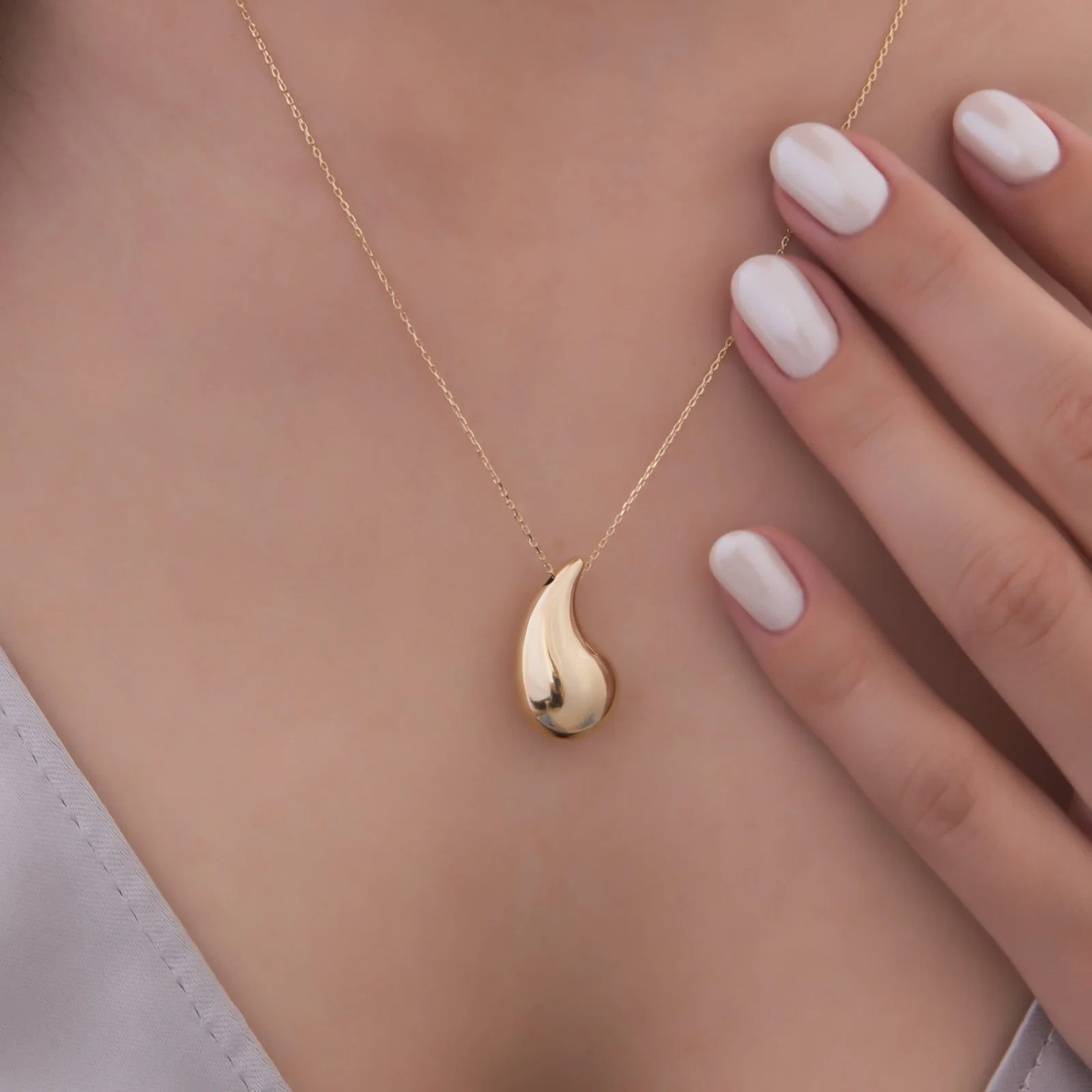 Kendall Teardrop Necklace — additional product image 5 from AntEva Crafts