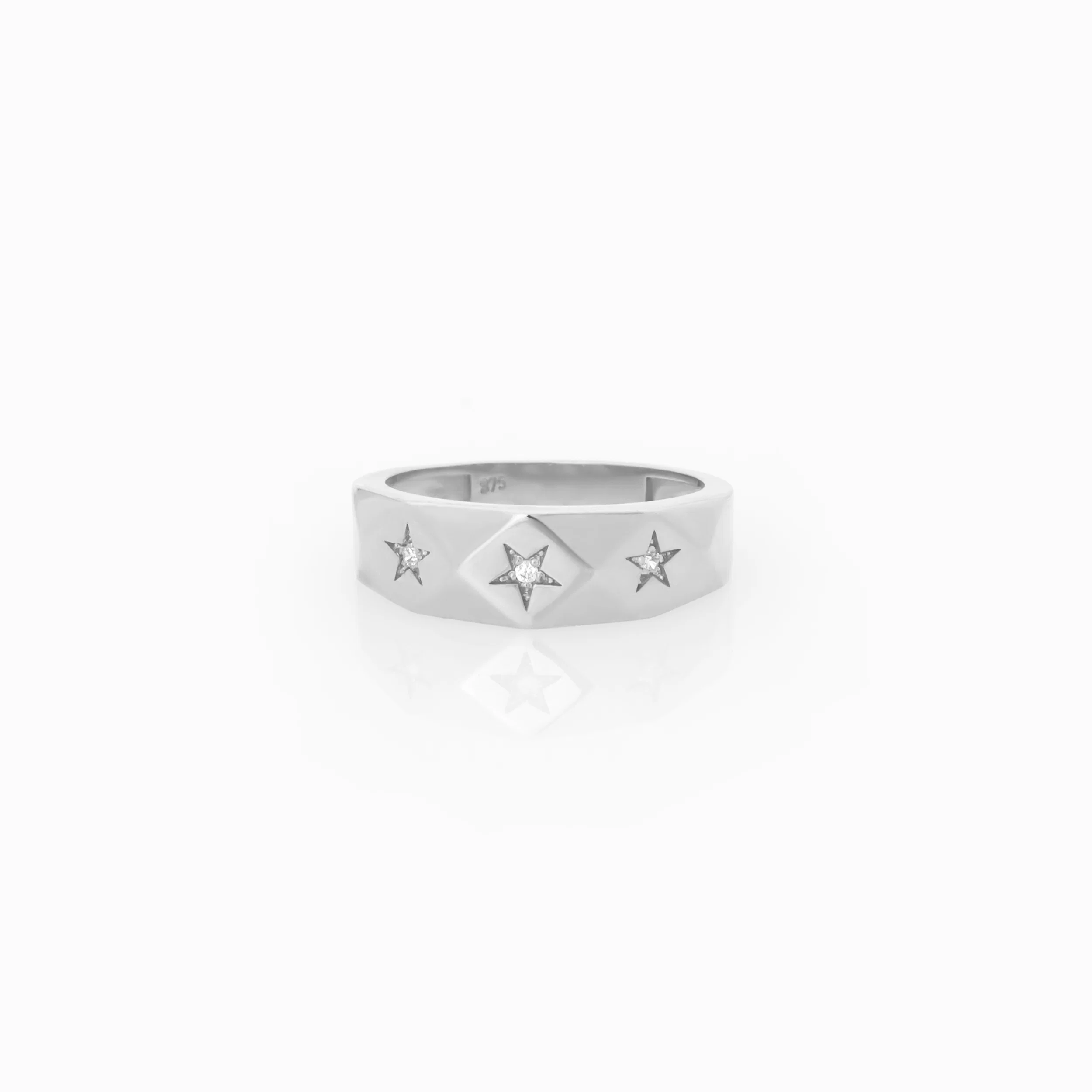 Diamond Cut Star Ring with 3 Diamonds — additional product image 5 from AntEva Crafts