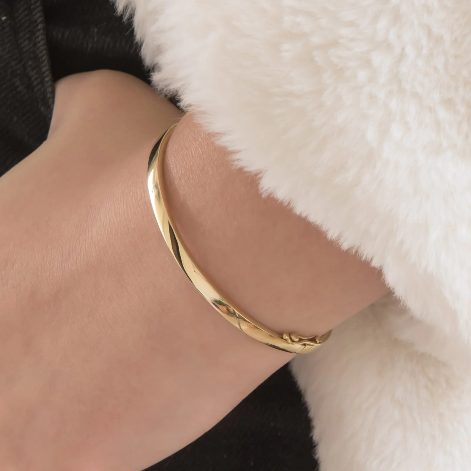 Classic Oval Bangle Curved Bangle — additional product image 7 from AntEva Crafts