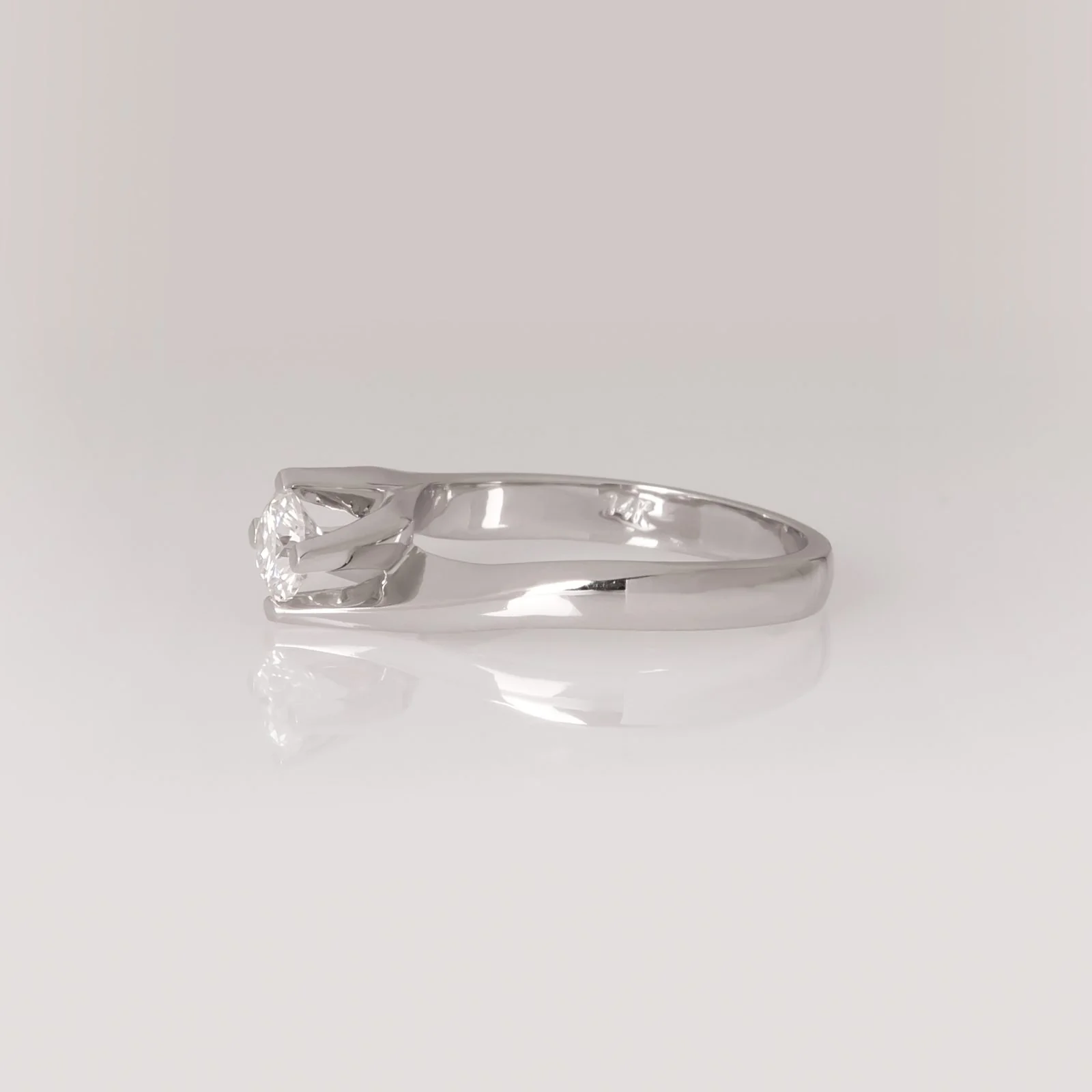 Solitaire Moissanite Ring 0.50 ct — additional product image 7 from AntEva Crafts