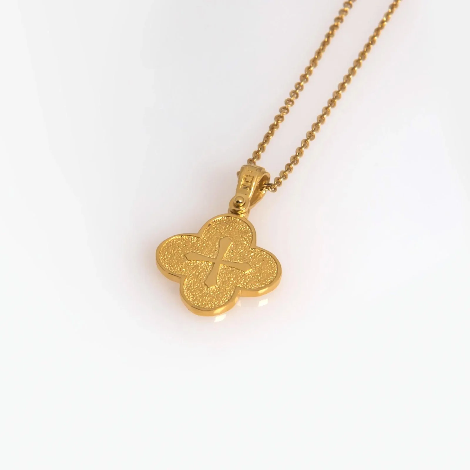 Clover Christian Necklace — additional product image 3 from AntEva Crafts