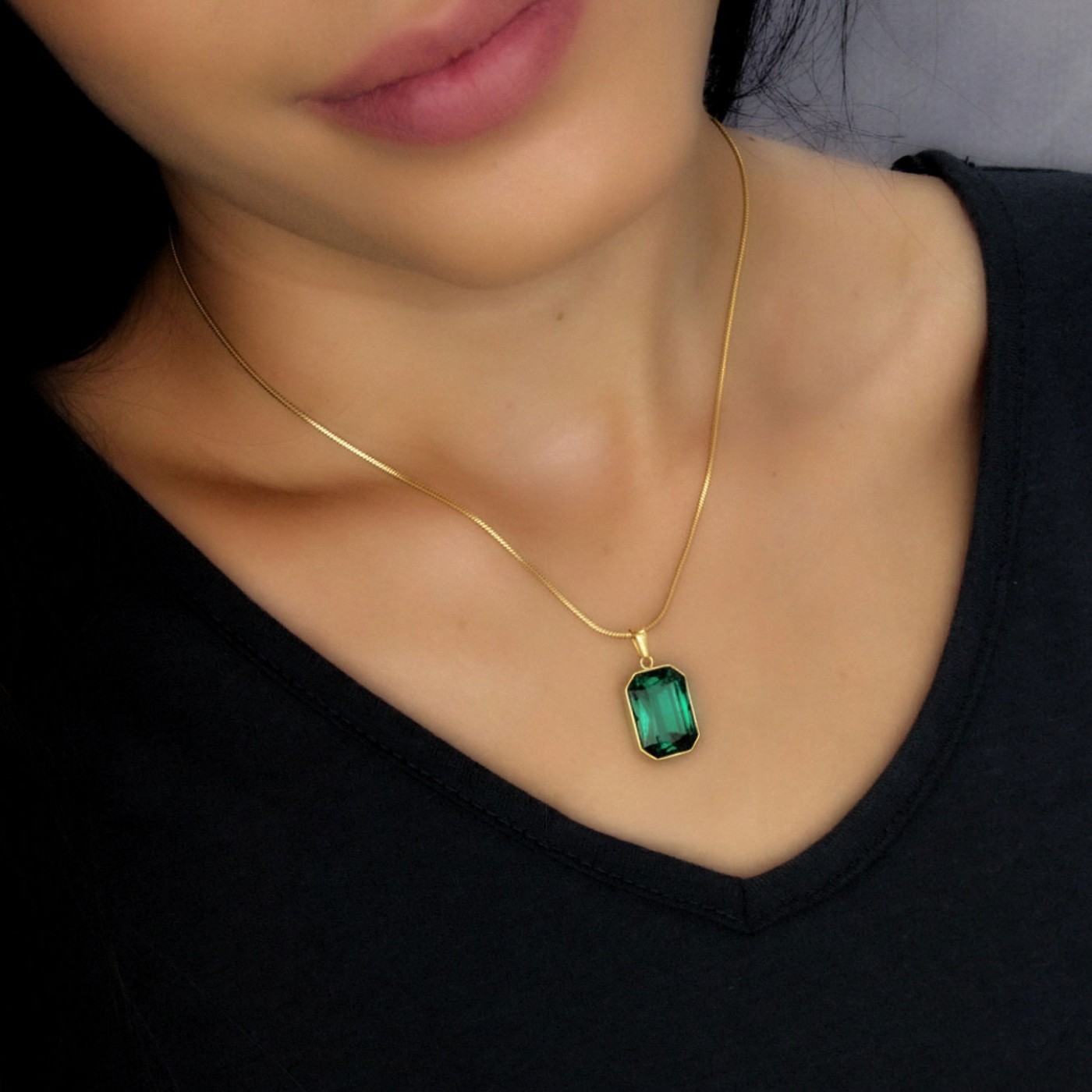 Gold-plated Necklace: Stainless Steel & Crystal