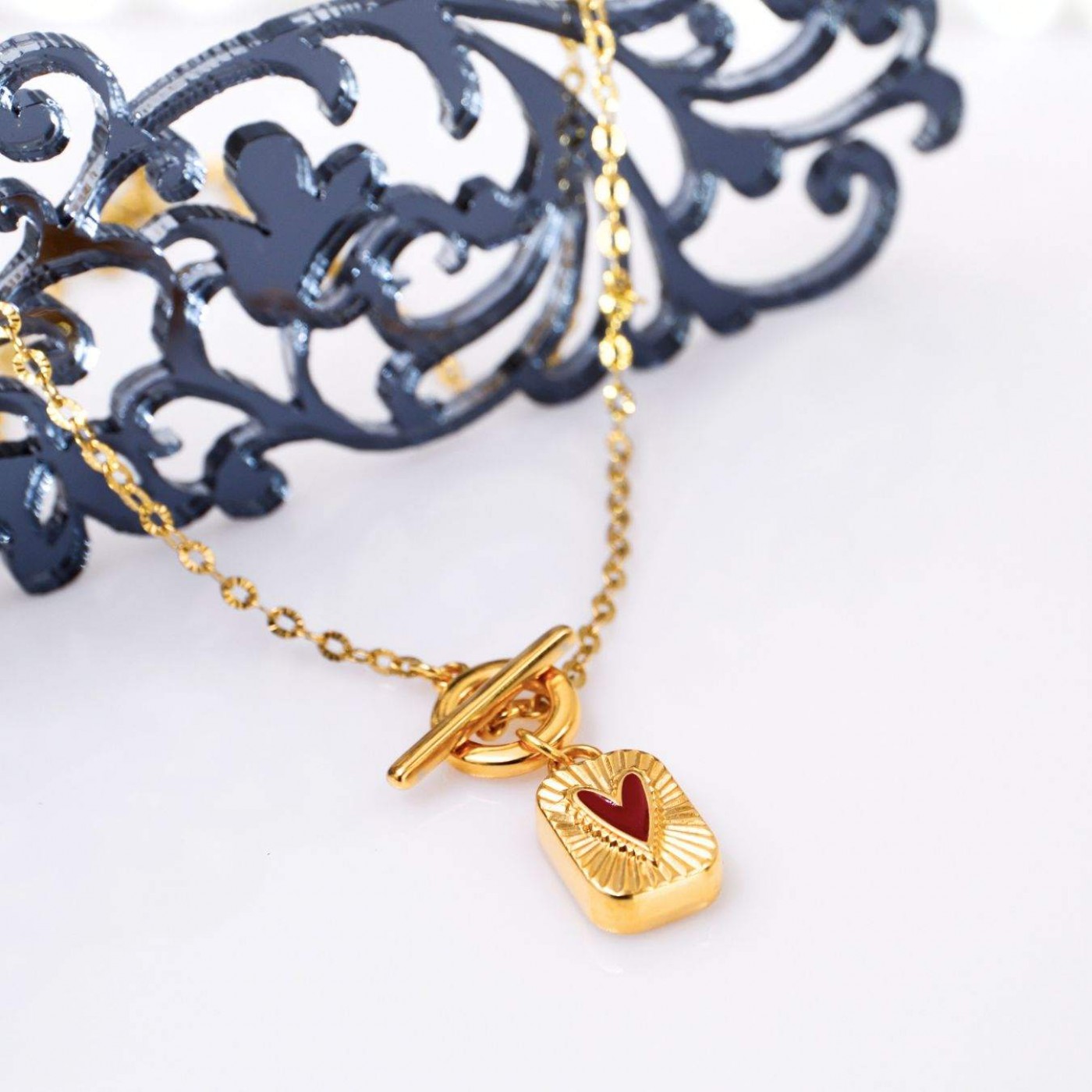 Toggle Clasp: Gold-plated Necklace - Heart — Necklaces from Toolittle — additional view 4