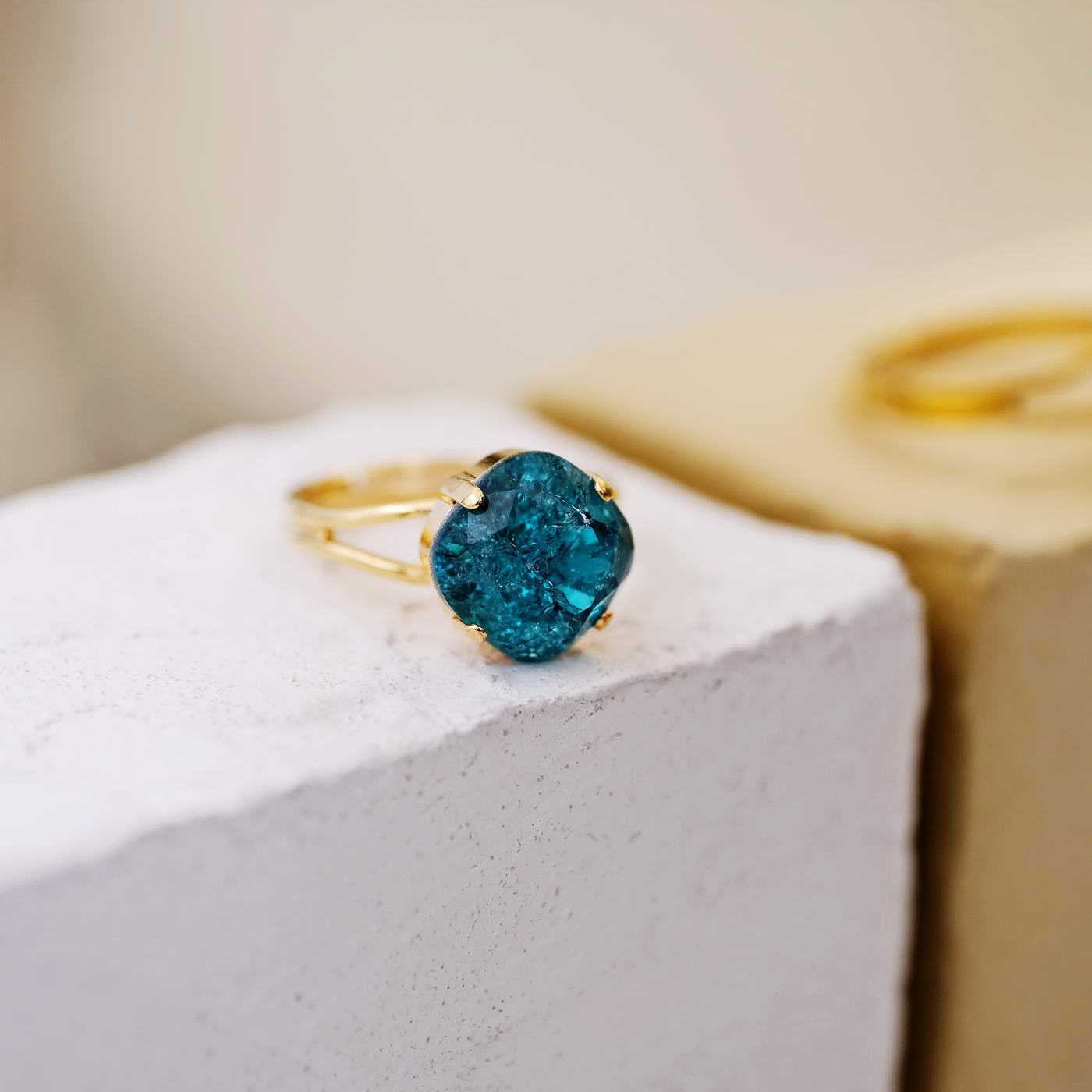 Gold-plated ring with Austrian crystal — Rings from Toolittle — additional view 3