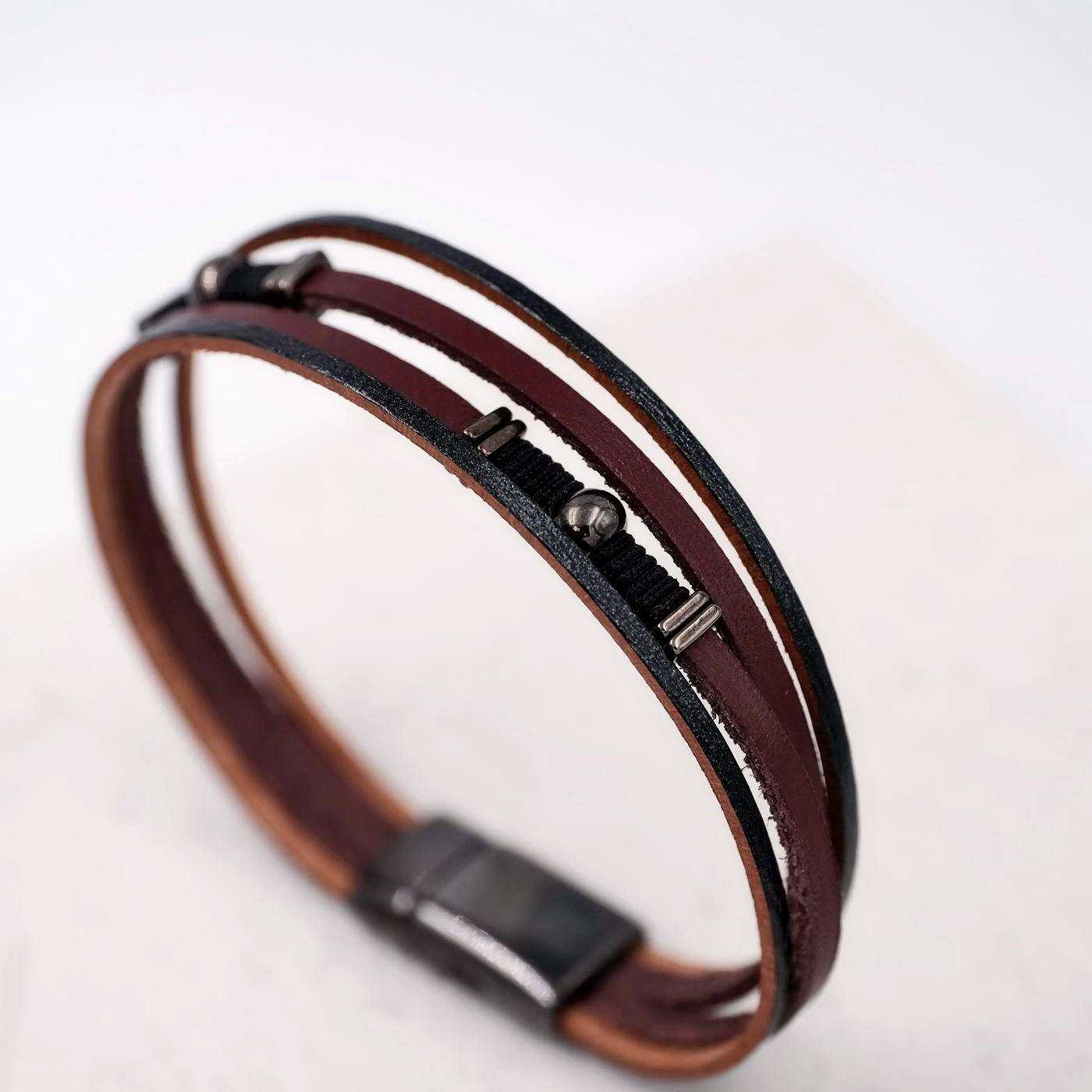 Men's leather bracelet Escape — Bracelets from Toolittle — additional view 3
