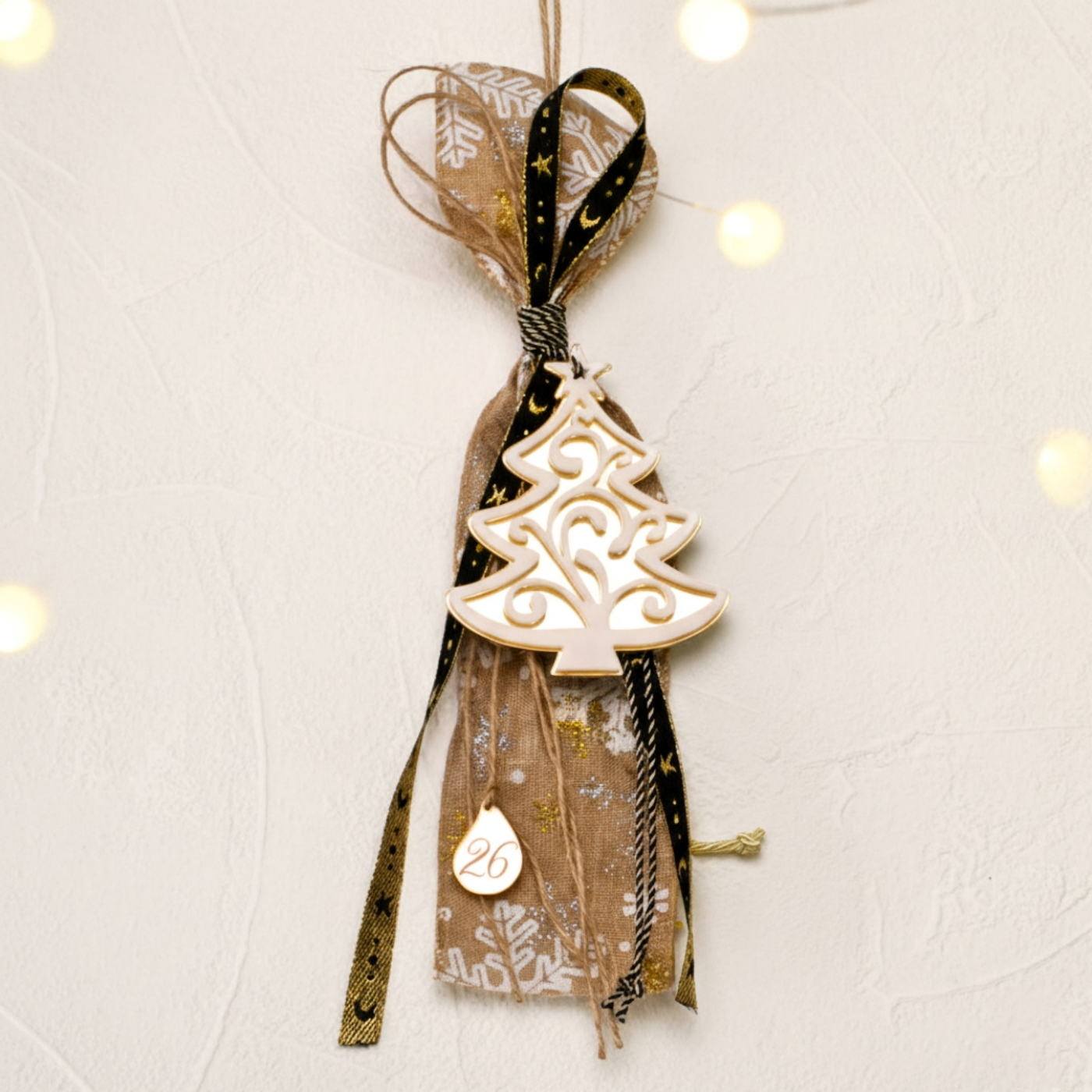 Hanging 2026 Lucky Charm – Christmas Tree — Pendants & charms from Toolittle — additional view 2