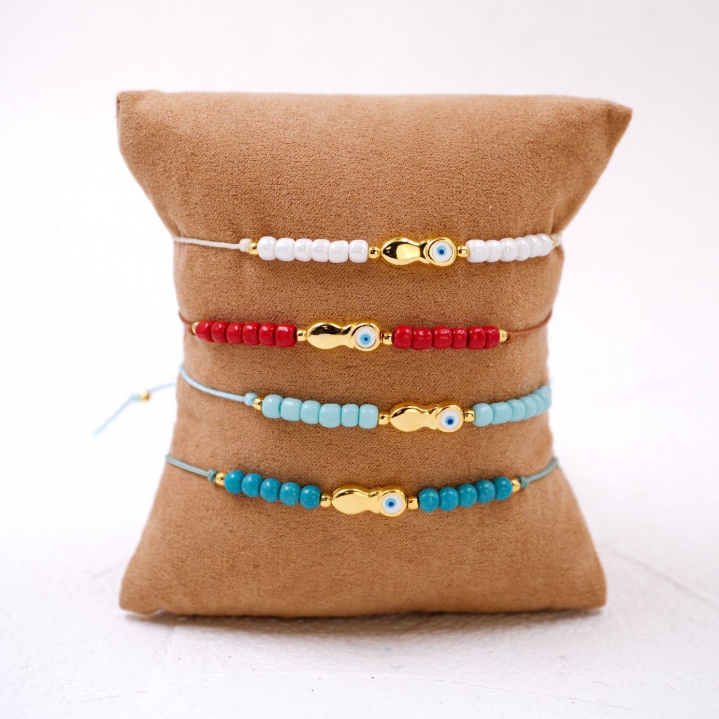 Macramé Bracelet with Gold-Plated Evil Eye & Fish | Handmade